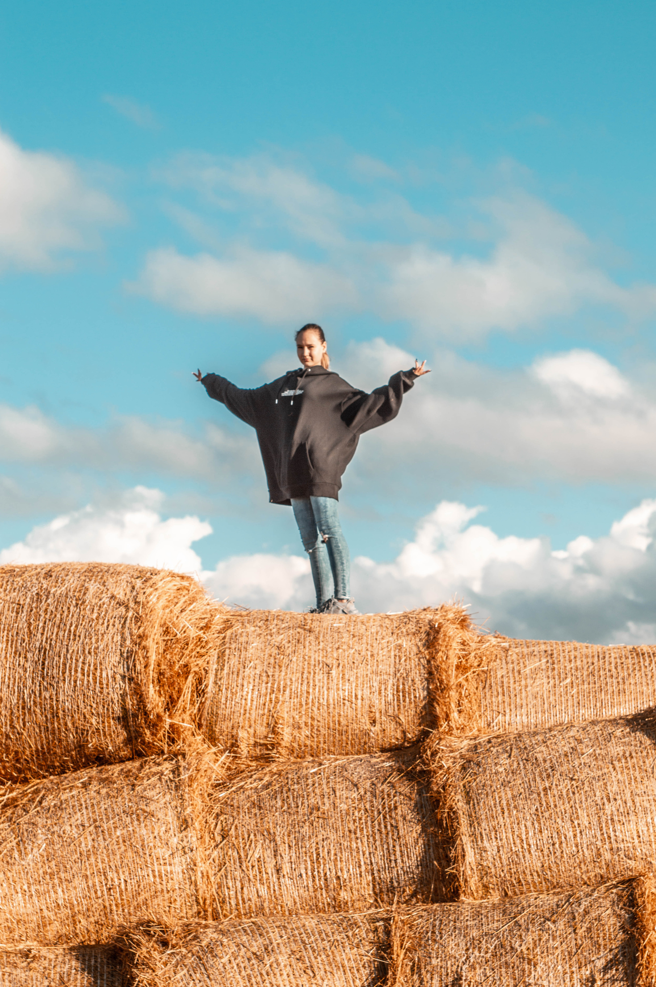 В стогах. Анастасия Благова — Твой фотограф в Малаге 🇪🇸