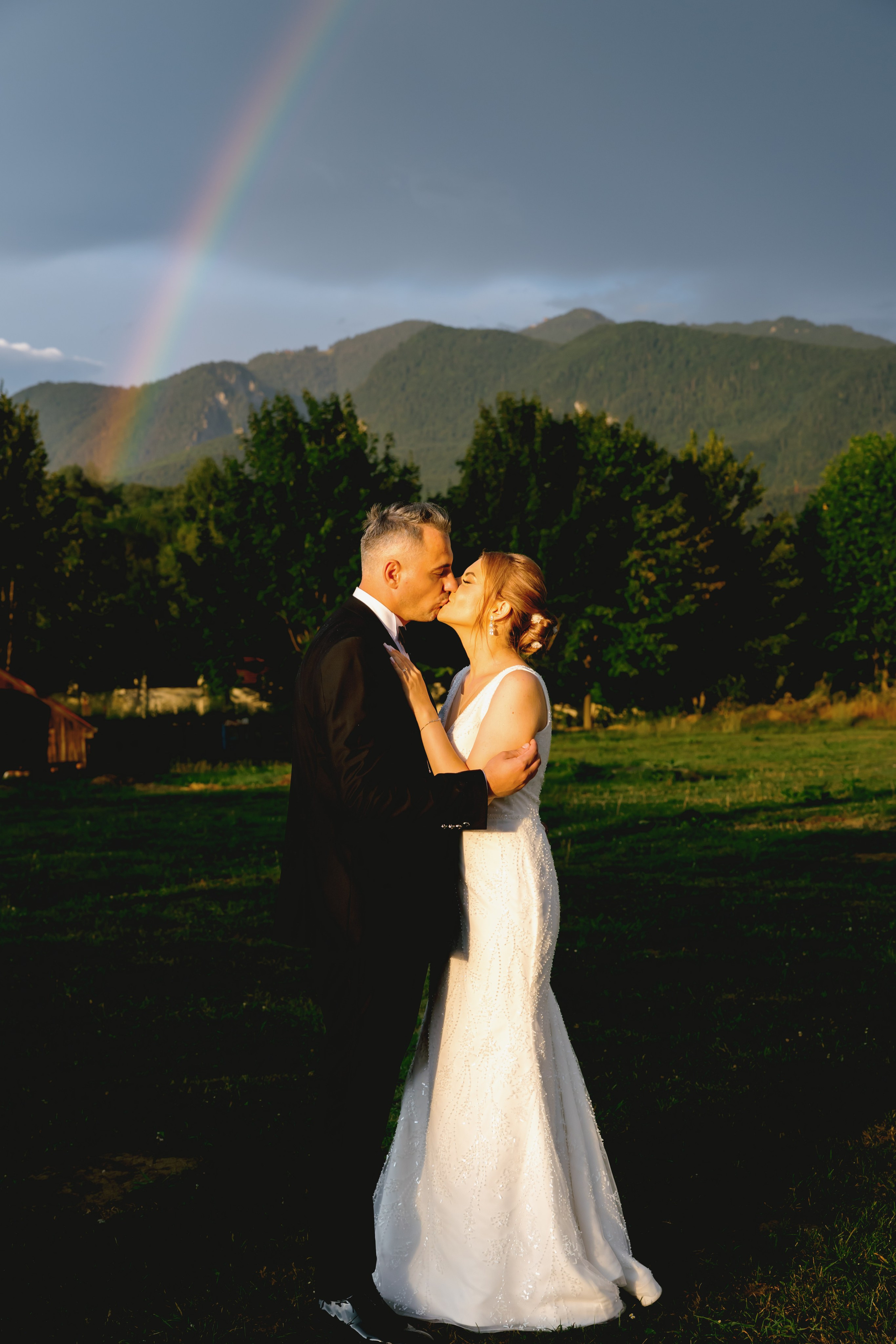 Kristine & Razvan - Rasnov. MDimaFotoStudio. Fotograf de nuntă, evenimente private și de familie