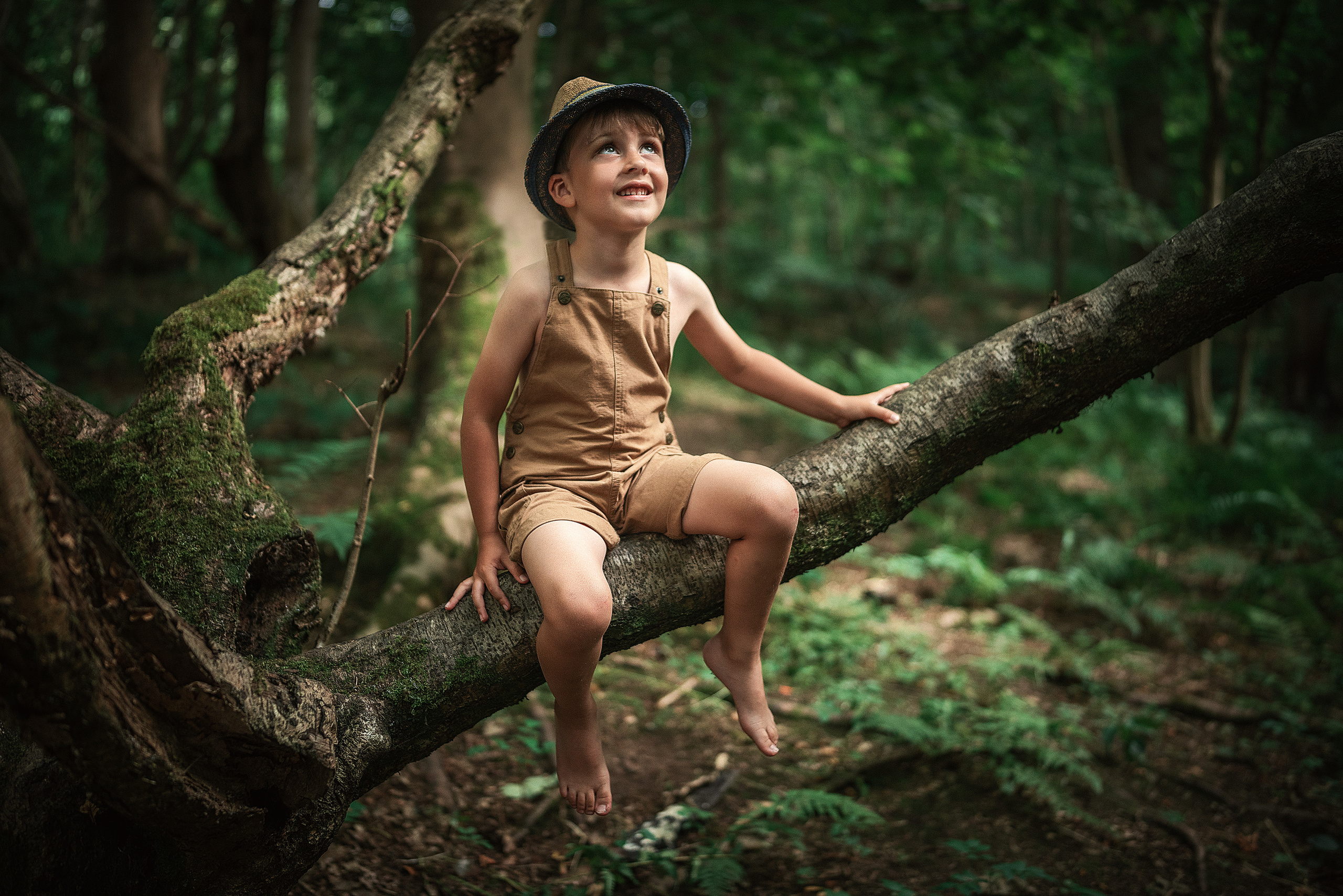 Family / Kids. Portrait and Family photographer based in Larkhall Scotland