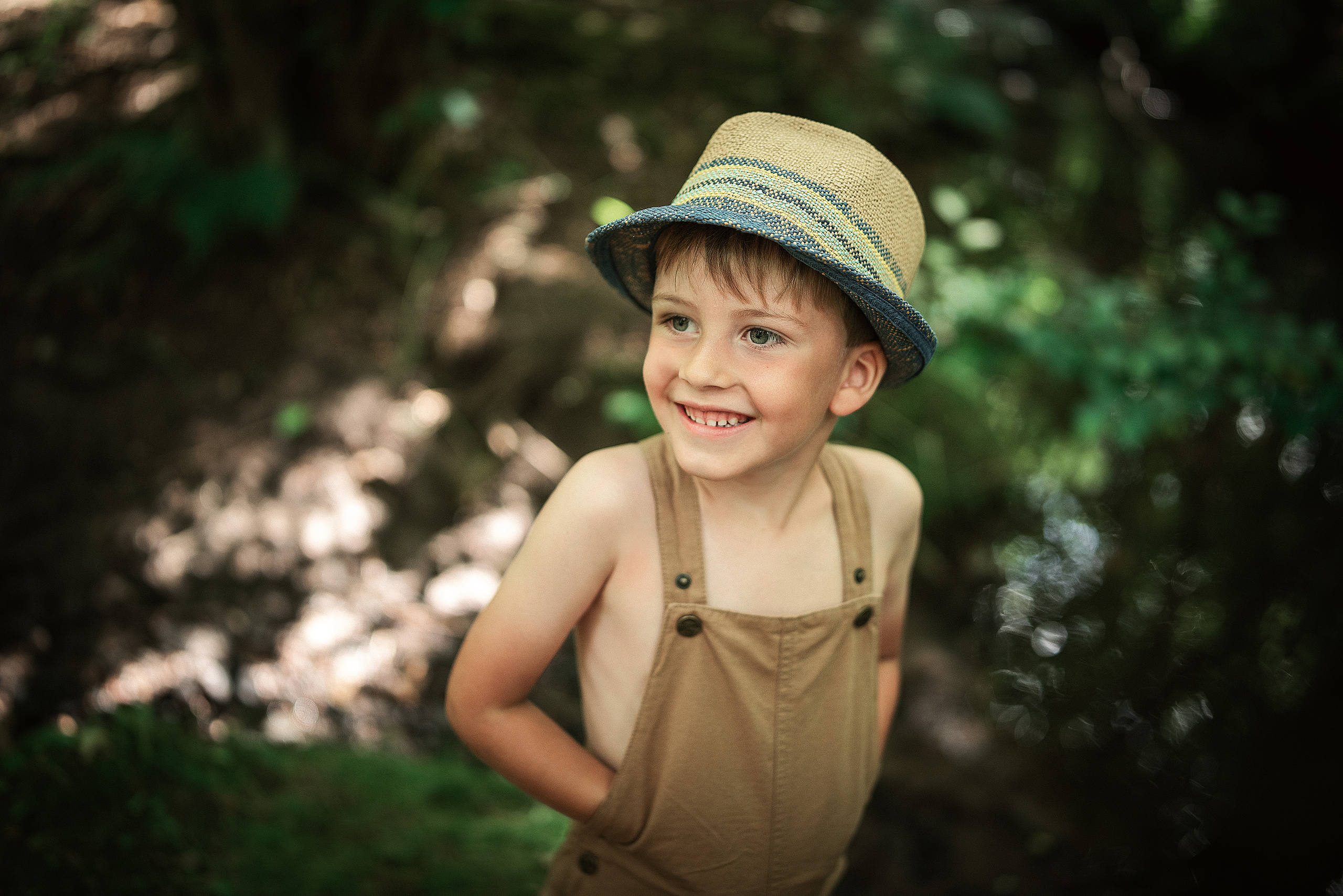 Family / Kids. Portrait and Family photographer based in Larkhall Scotland