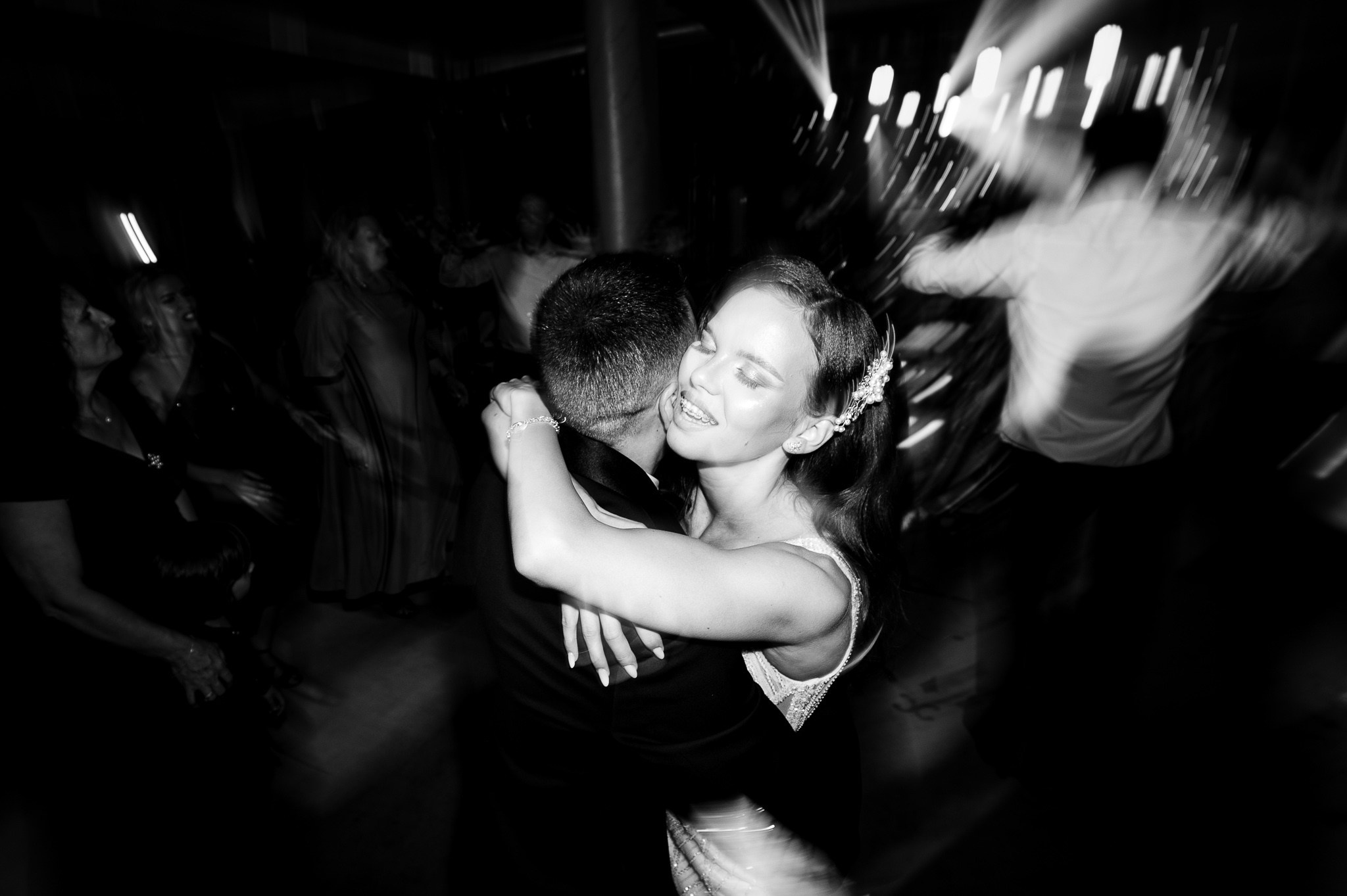 Corina & Adrian. Mugurel Olteanu Fotograf