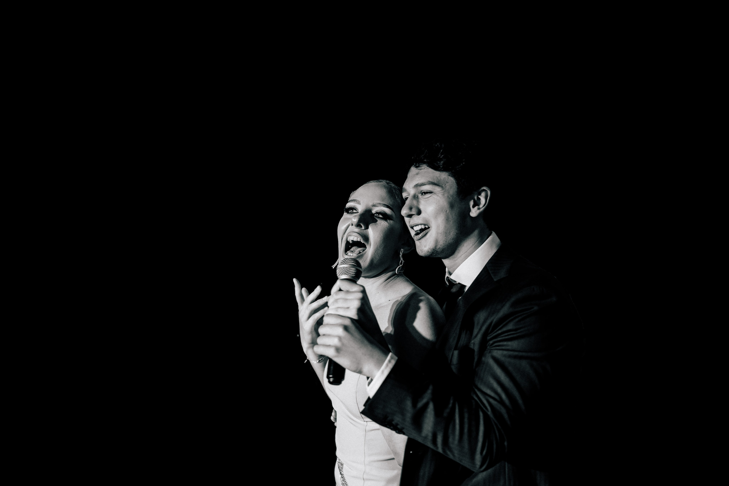 Fotograf de nunta Bacau. Nunta la Havana. Nunta in Targu Ocna. Foto-video nunta Bacau 