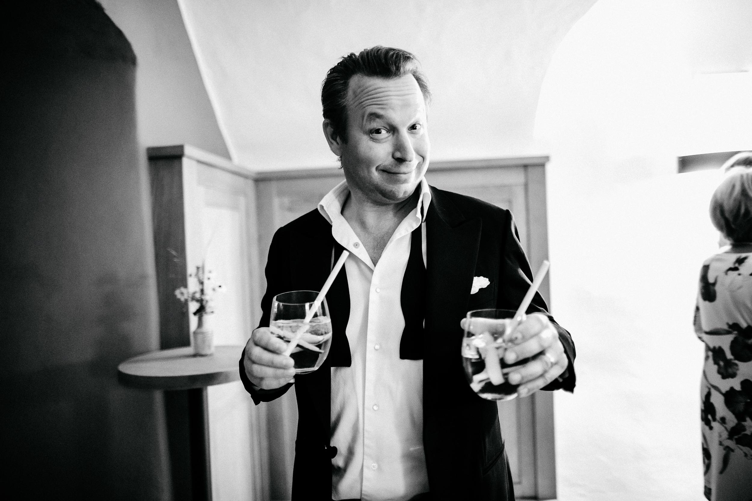 Intimate Wedding in castle Austria. Iceland elopement photographer & videographer