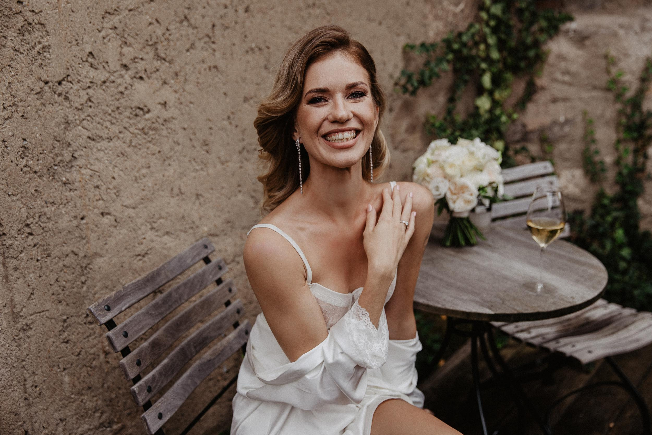 Intimate Wedding in castle Austria. Iceland elopement photographer & videographer