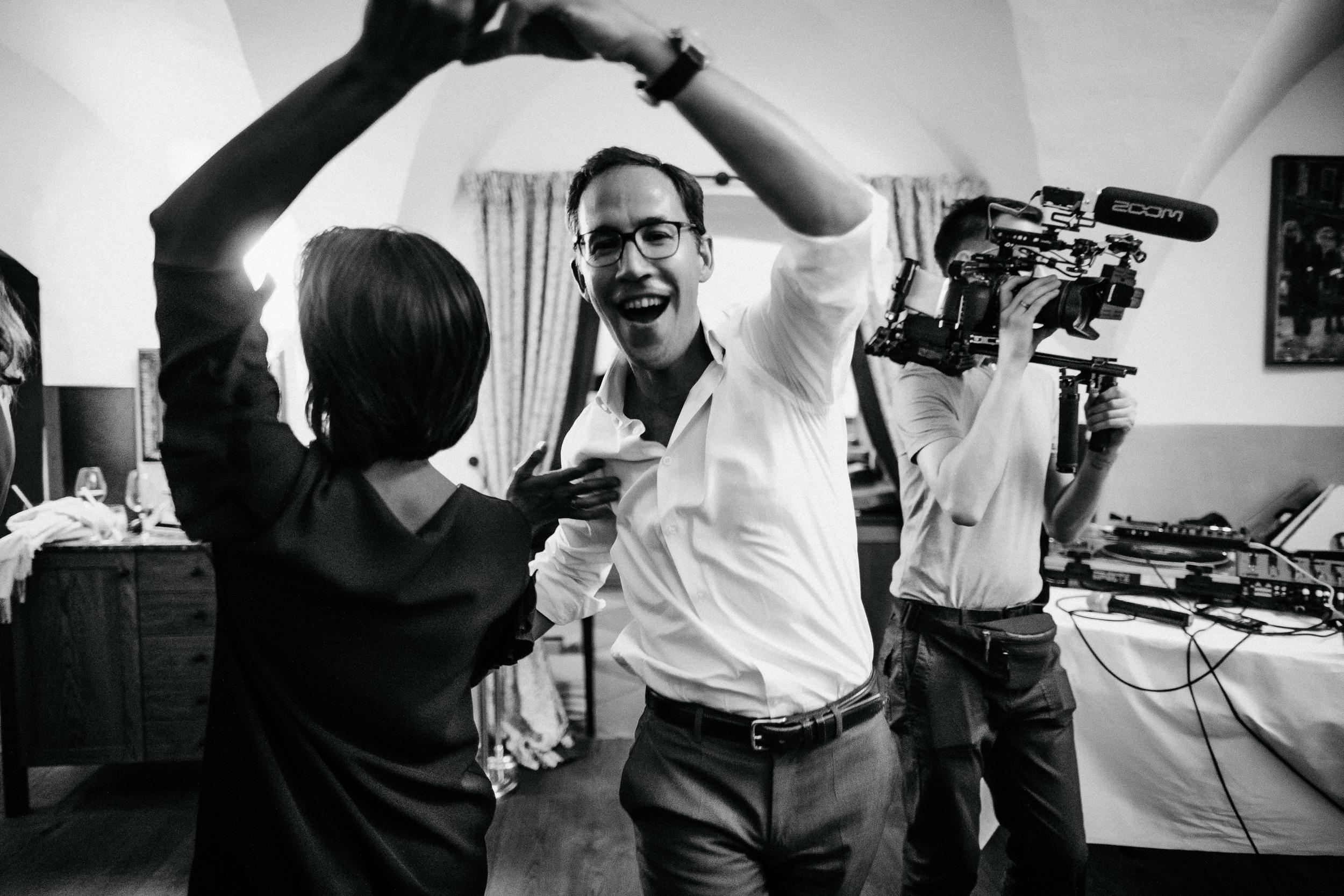 Intimate Wedding in castle Austria. Iceland elopement photographer & videographer