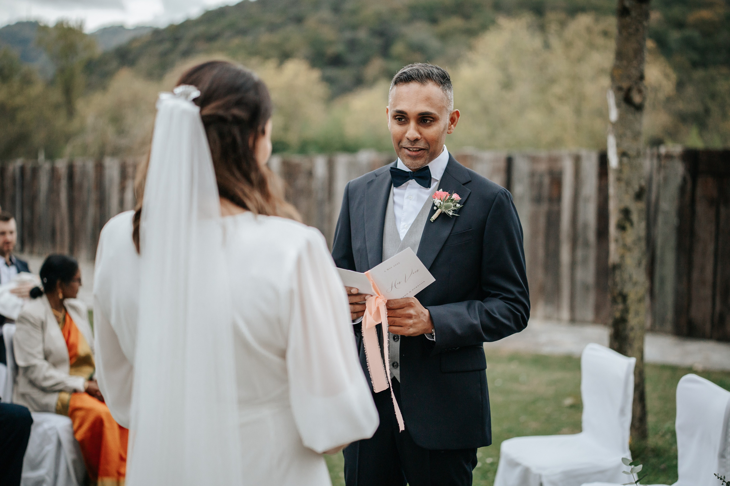 Aurelia+Anand, 02.11.2025, Olot. Fotógrafa de bodas en Cataluña