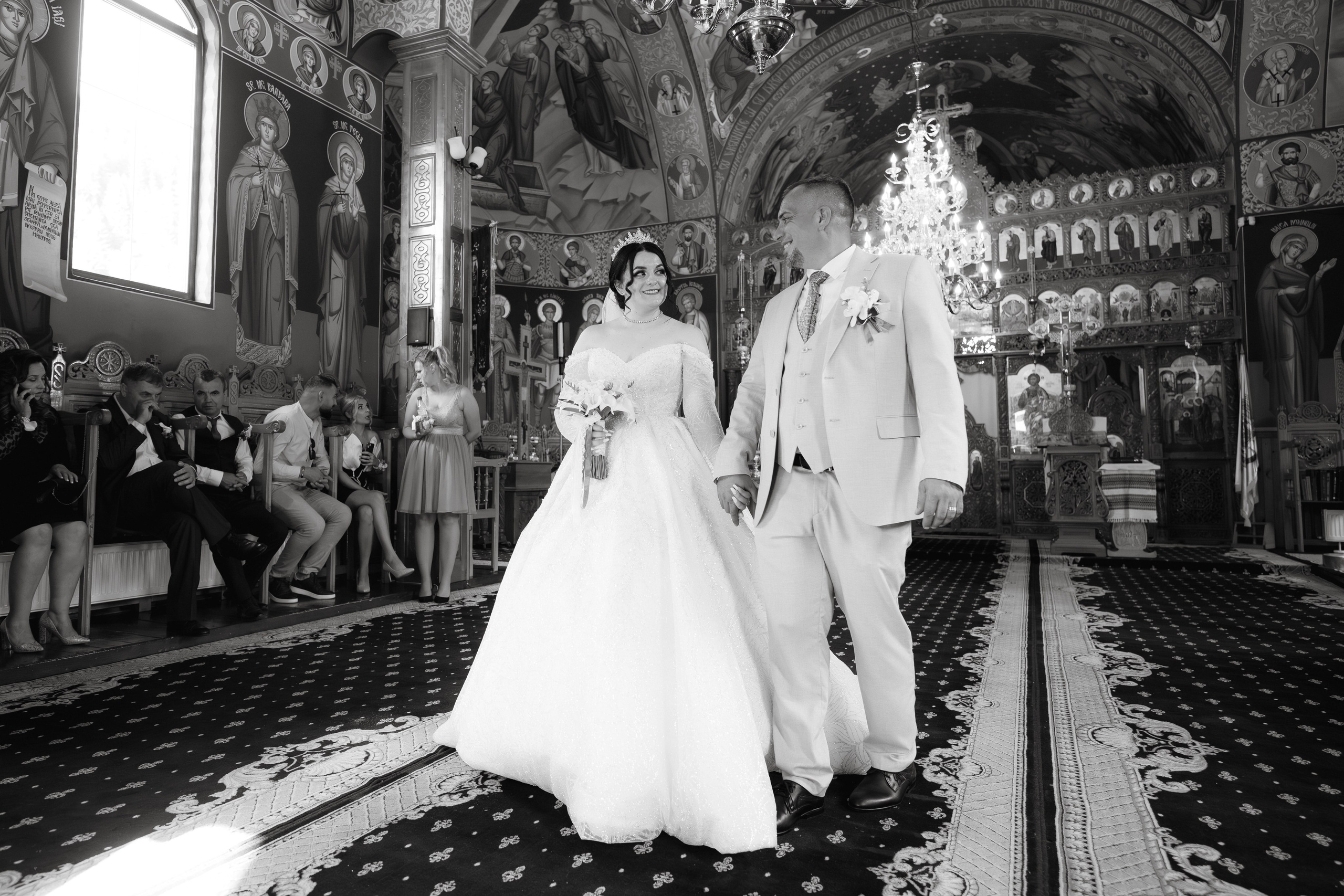 Documentary Weddings. Adrian Aioanei — Fotograf profesionist de nuntă în Iași, Suceava și București. Specializat în evenimente, portrete și fine art