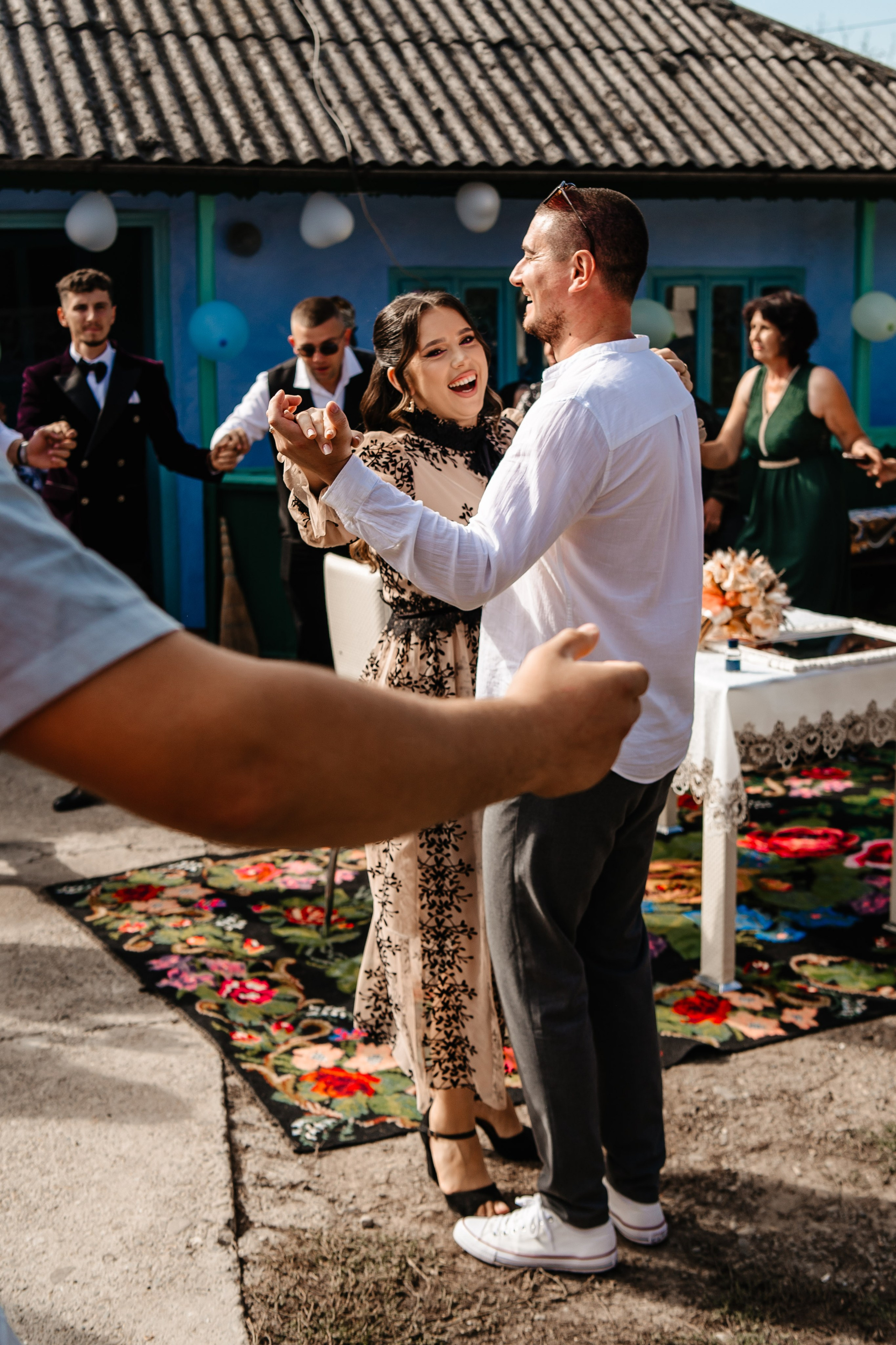 Robert si Mada. Foto-Video Nunta Iasi, Suceava, Bucuresti / Disponibilitate 2025 — 2026 — 2027