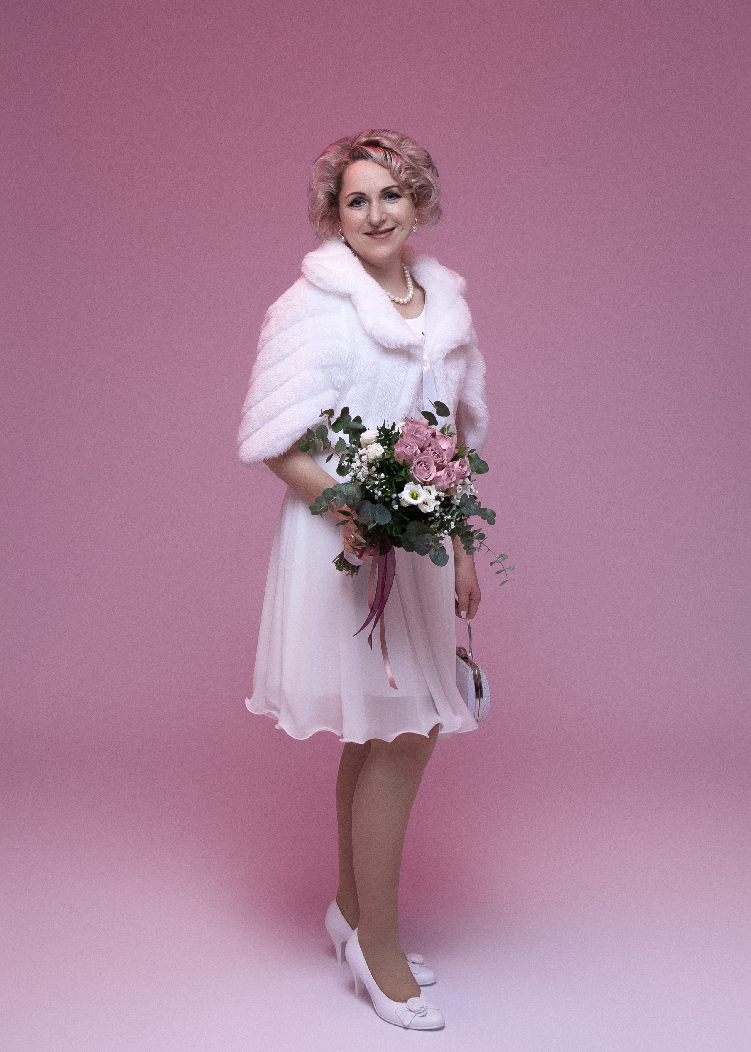 Natalia allein – wunderschönes Porträt mit strahlendem Lächeln