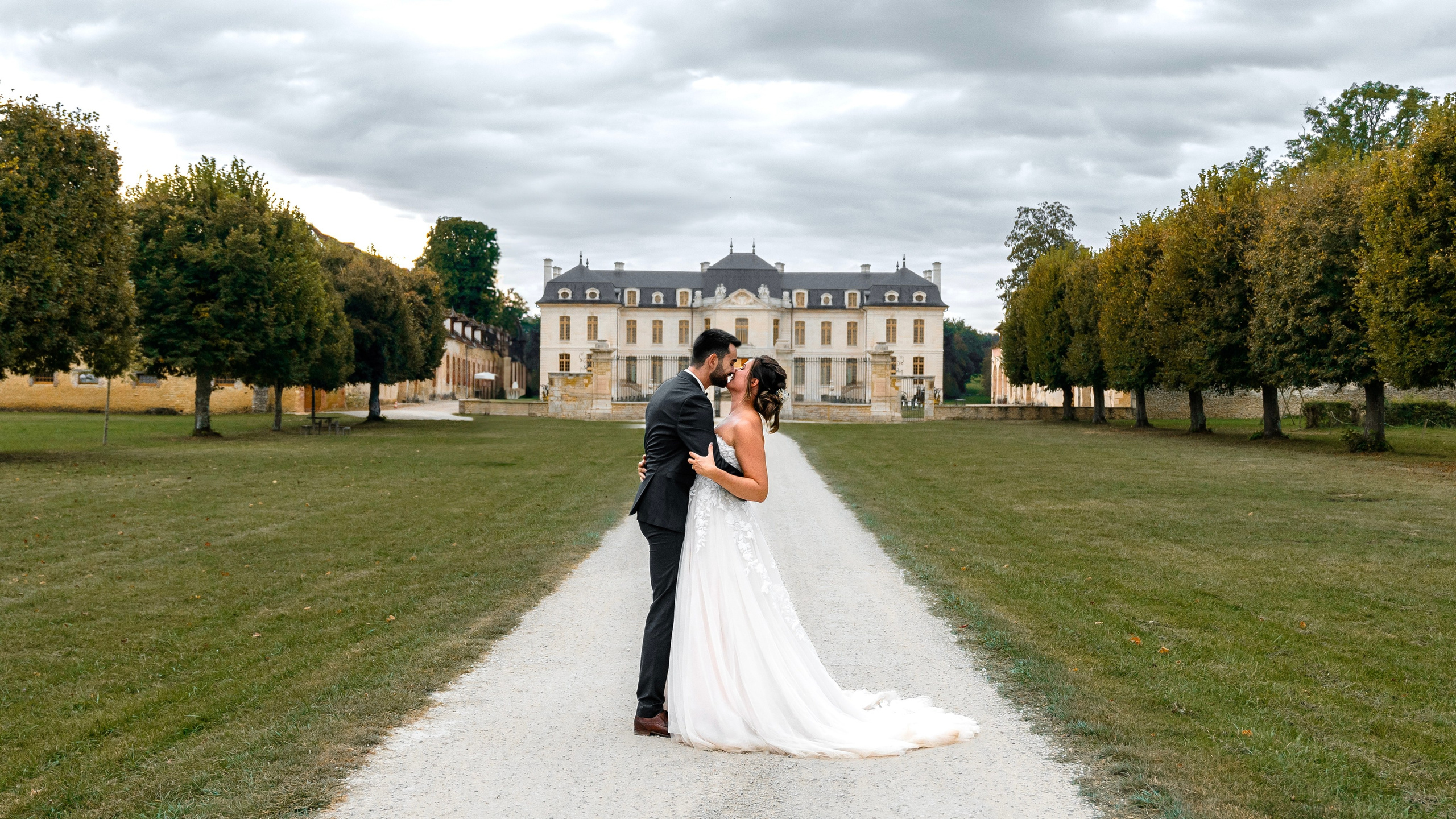 Pourquoi nous?. Baptiste Davaud - Photographe de mariage