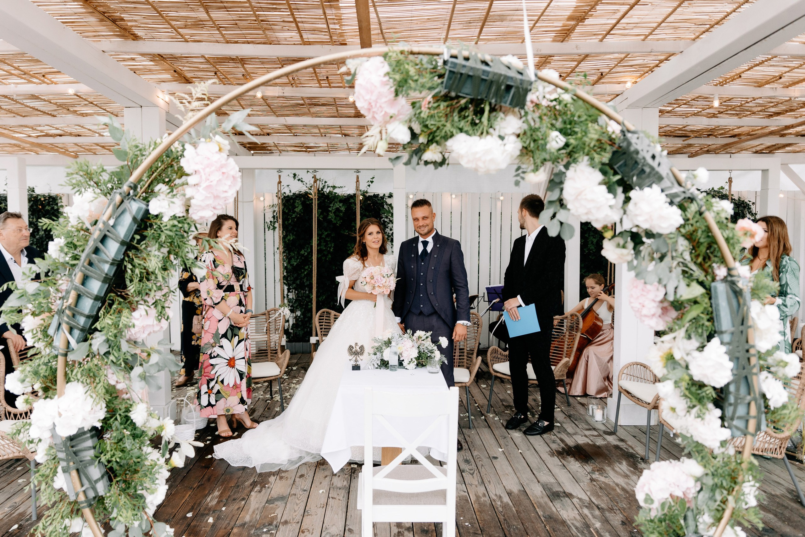 Krzysztof ♡ Weronika. Fotograf Ślubny Warszawa - Sesje Biznesowe Rodzinne Eventy