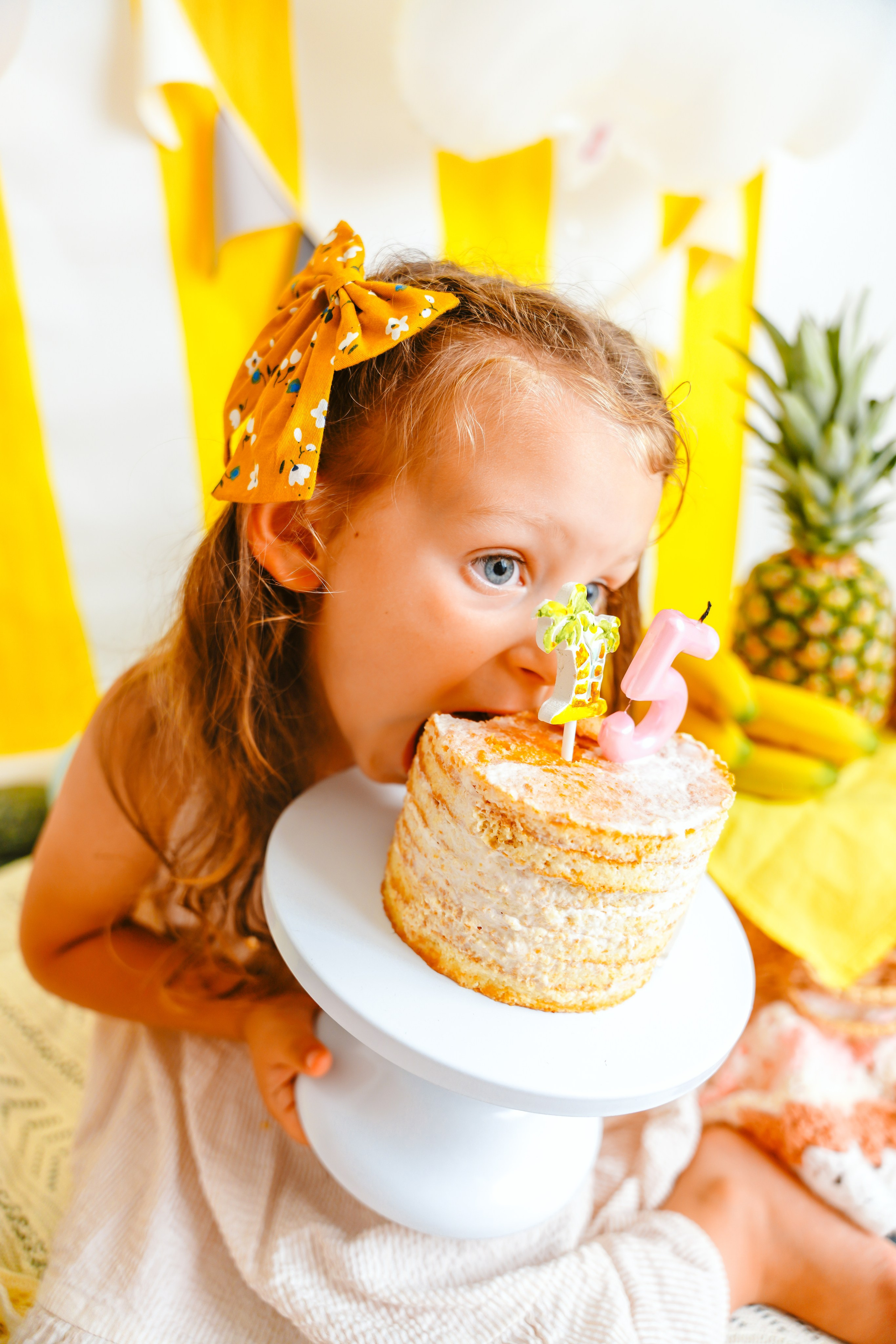 Smash cake. Svitlana Miahka fotografa a Genova