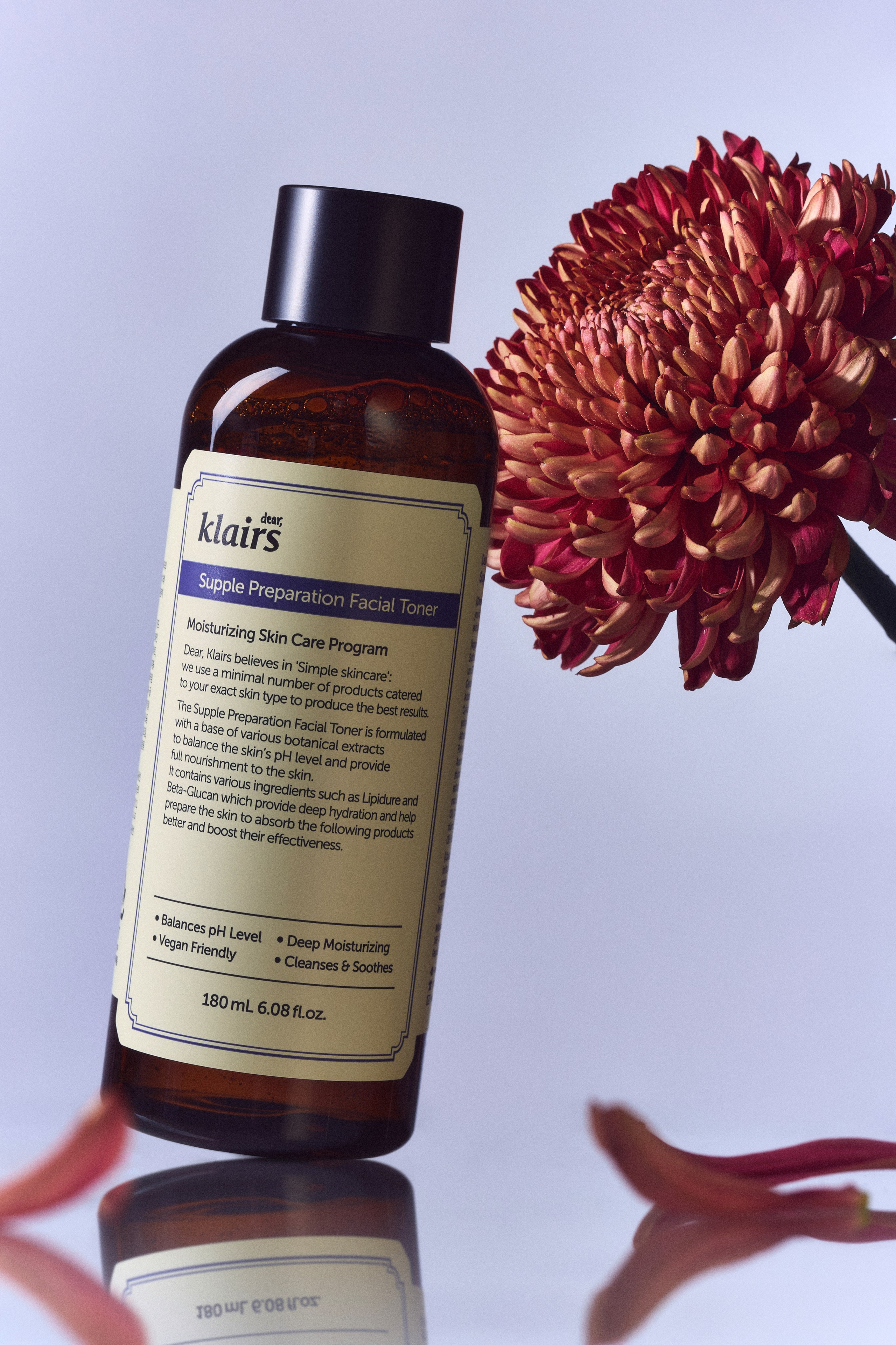 Cosmetics. Dmitrii Cretu l Commercial & Product Photography