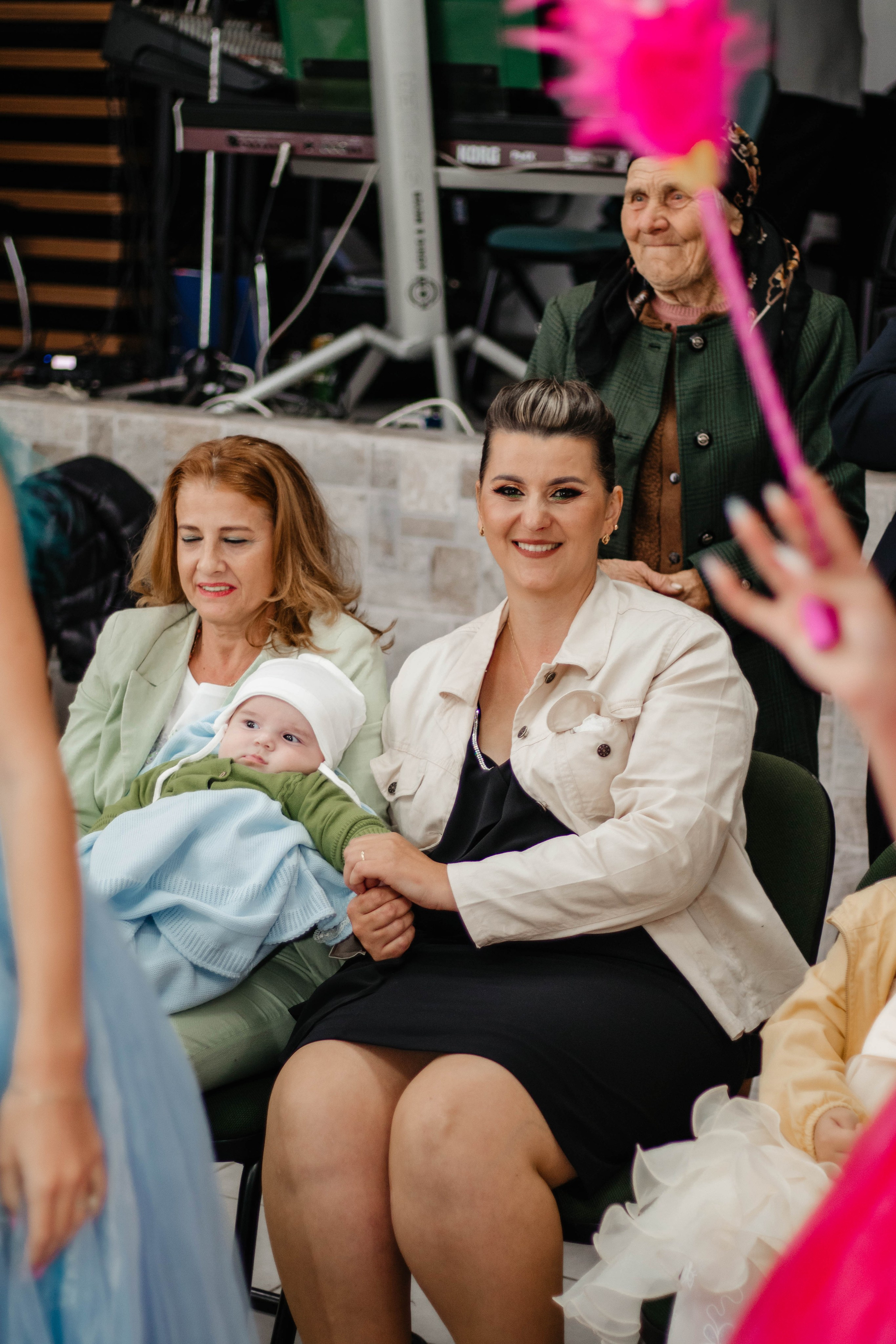 Ennoah. Fotograf si videograf — evenimente si studio