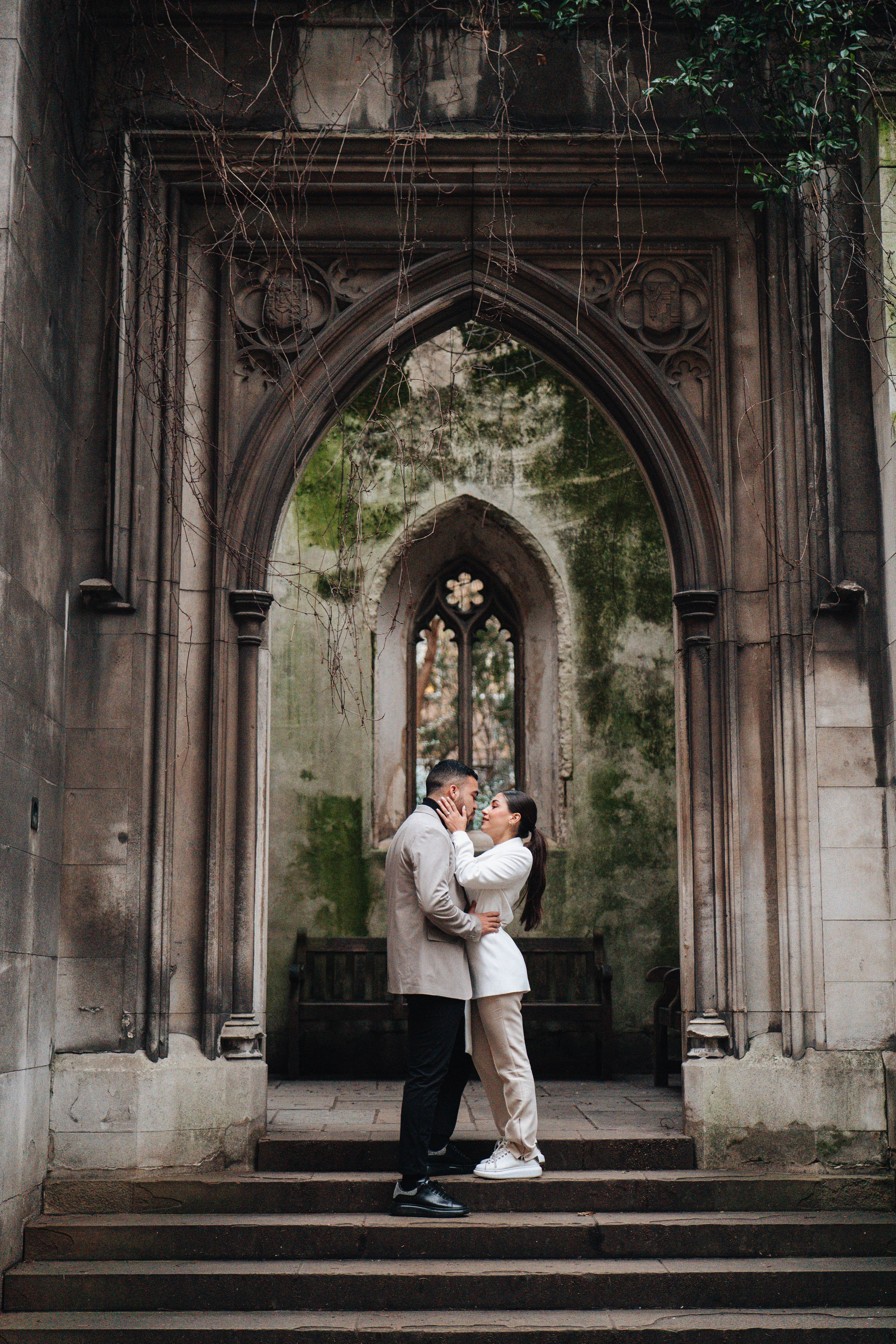 St Dunstan. Wedding and family photographer in London