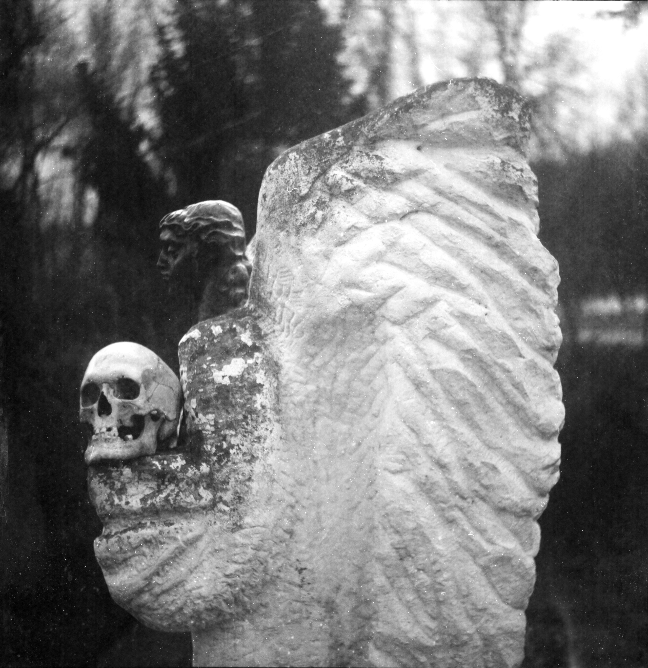 When it is day for angels in heaven, it is night for people on earth. Natalia Parfenova visual artist film photographer