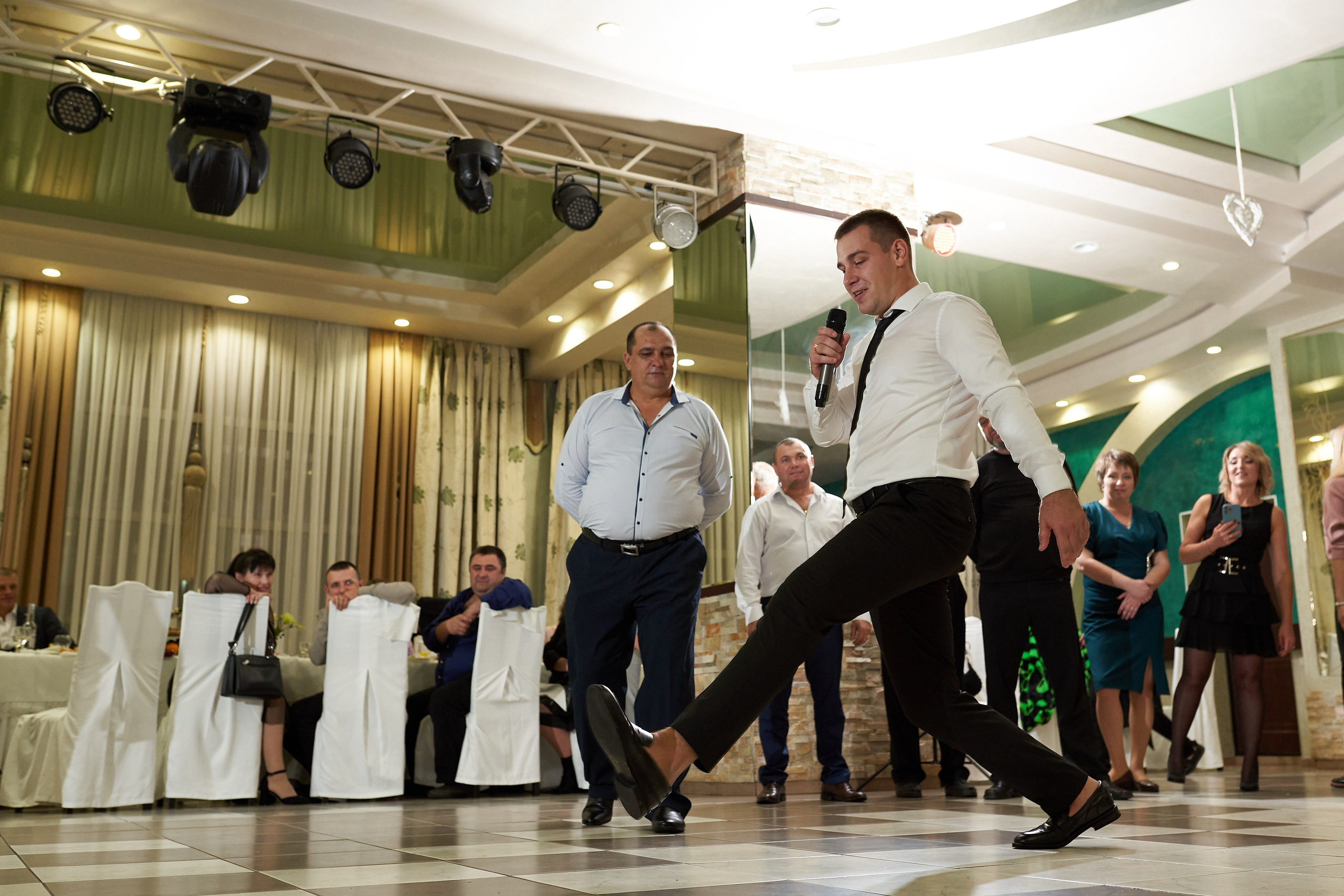 Дмитрий и Ирина. Дмитрий и Каролина Тофан