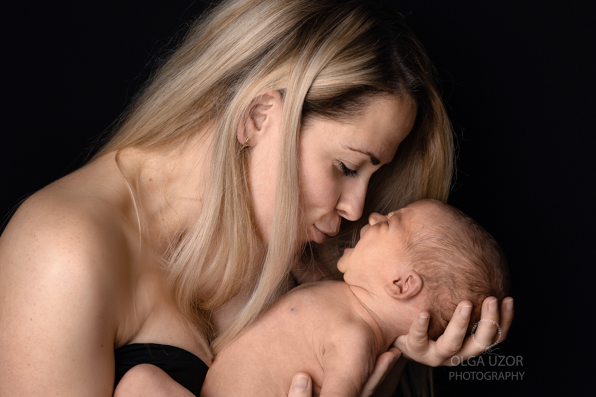 newborn photography services in Stevenage, Hertfordshire.