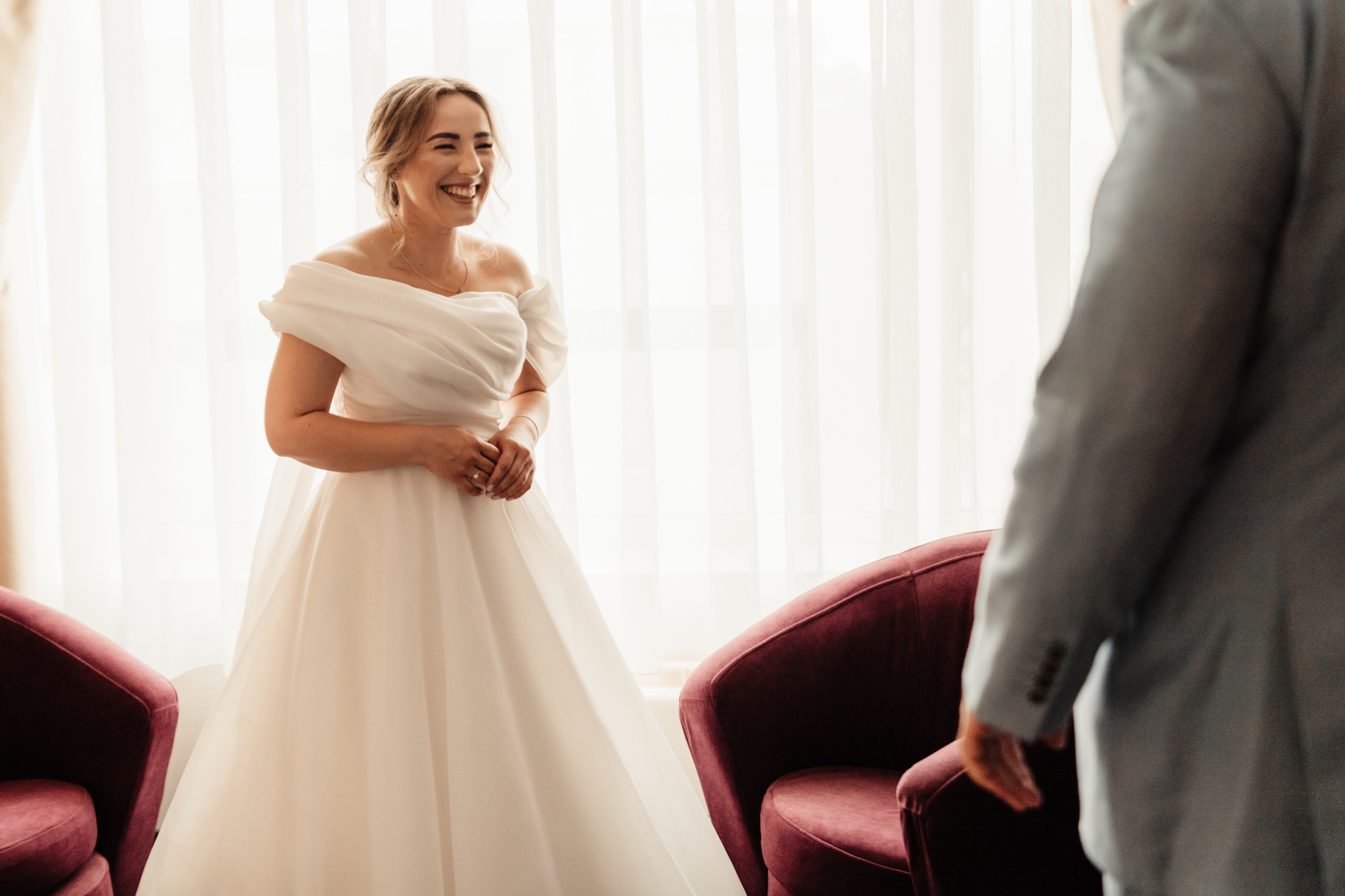 Alexandra + Andrei / Iasi. Foto-Video Nunta Iasi, Suceava, Bucuresti / Disponibilitate 2025 — 2026 — 2027