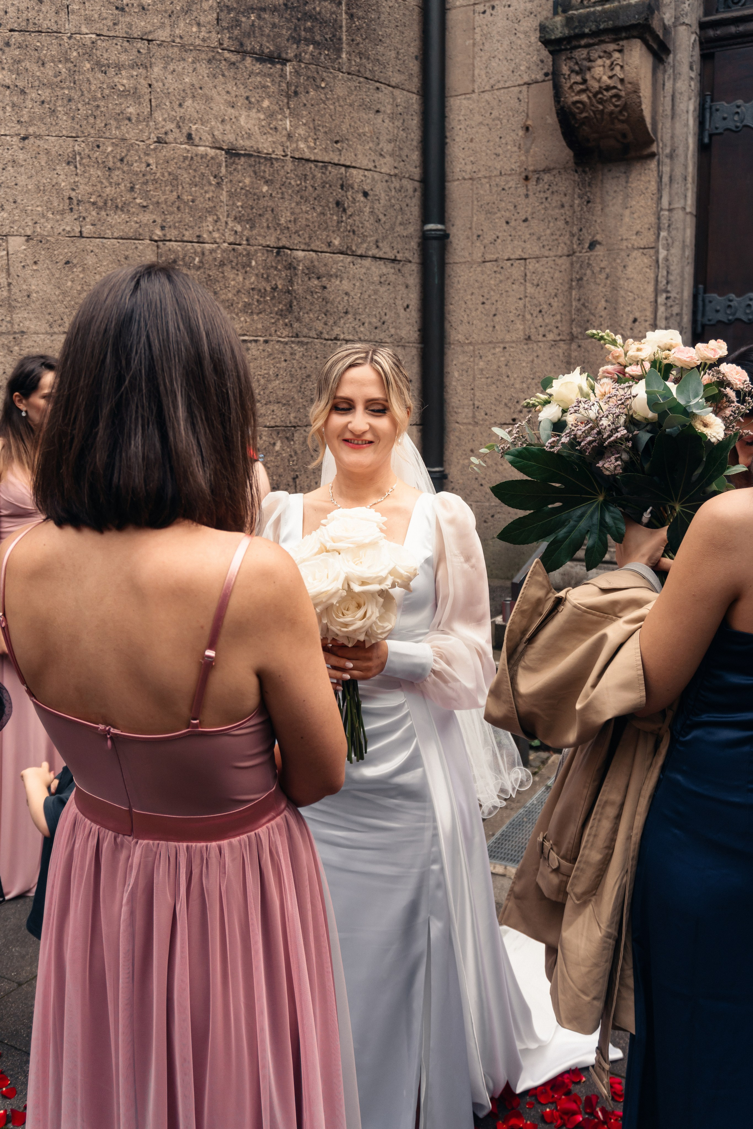 D & M im Restaurant Elfrather Mühle. Hochzeitsfotograf für Moers, Niederrhein, Düsseldorf, NRW und Deutschland