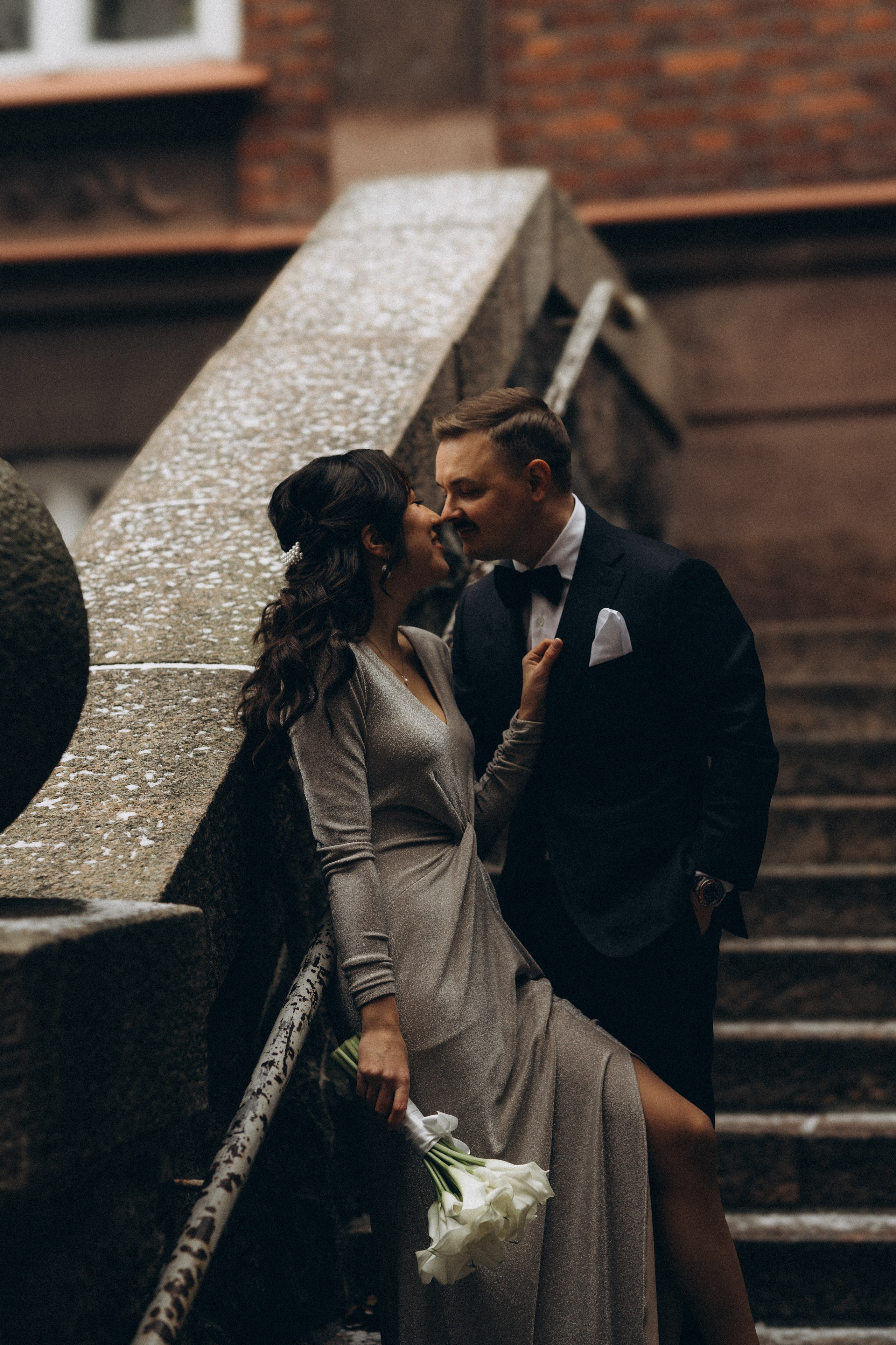 Wedding, city wedding, couple, lovestory, potrait. Wedding and portrait photographer in Helsinki Vickan O