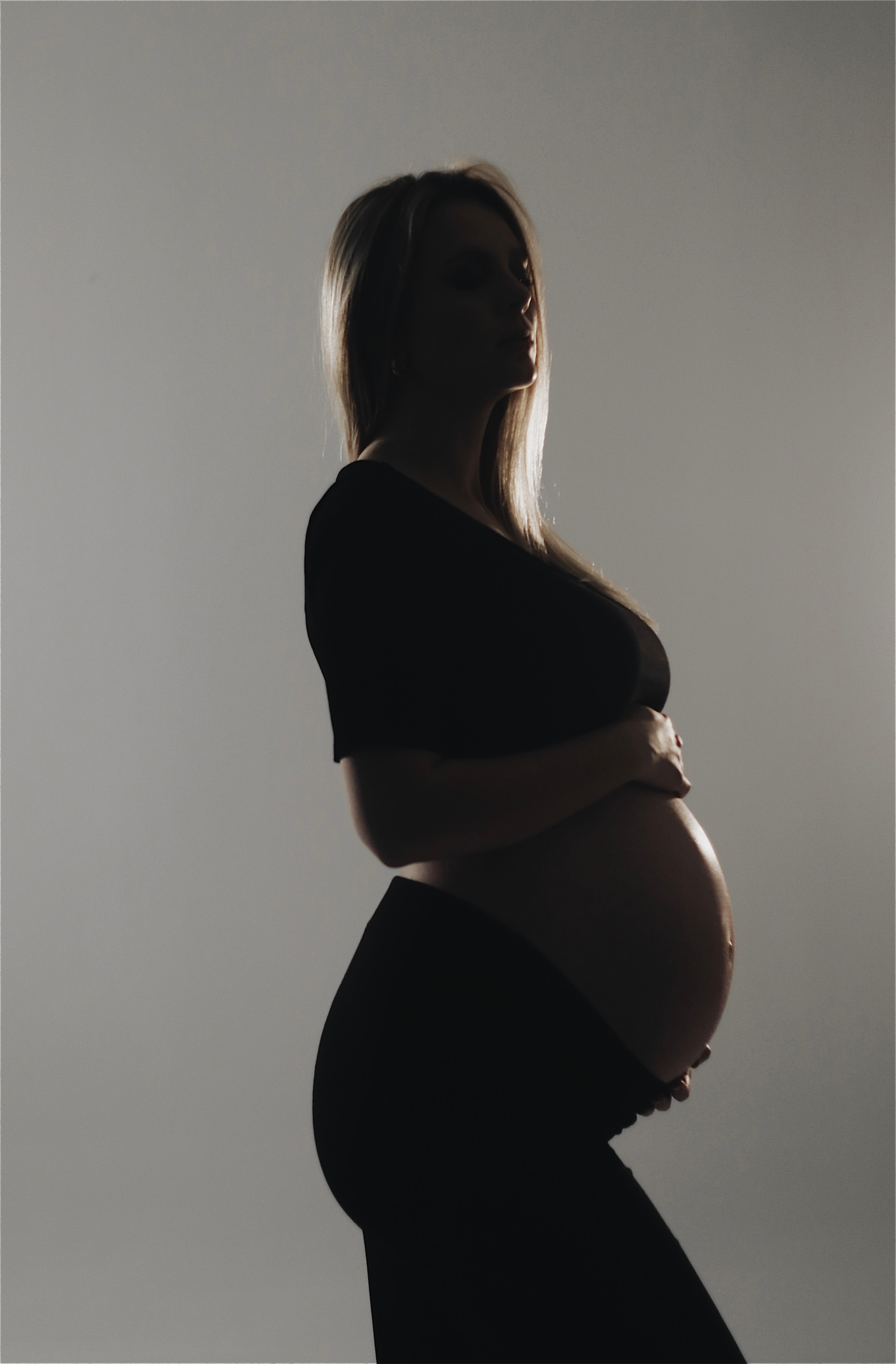 Беременность — Любовь — Студия. Анастасия Крылова | Фотограф в Будапеште & Мюнхене