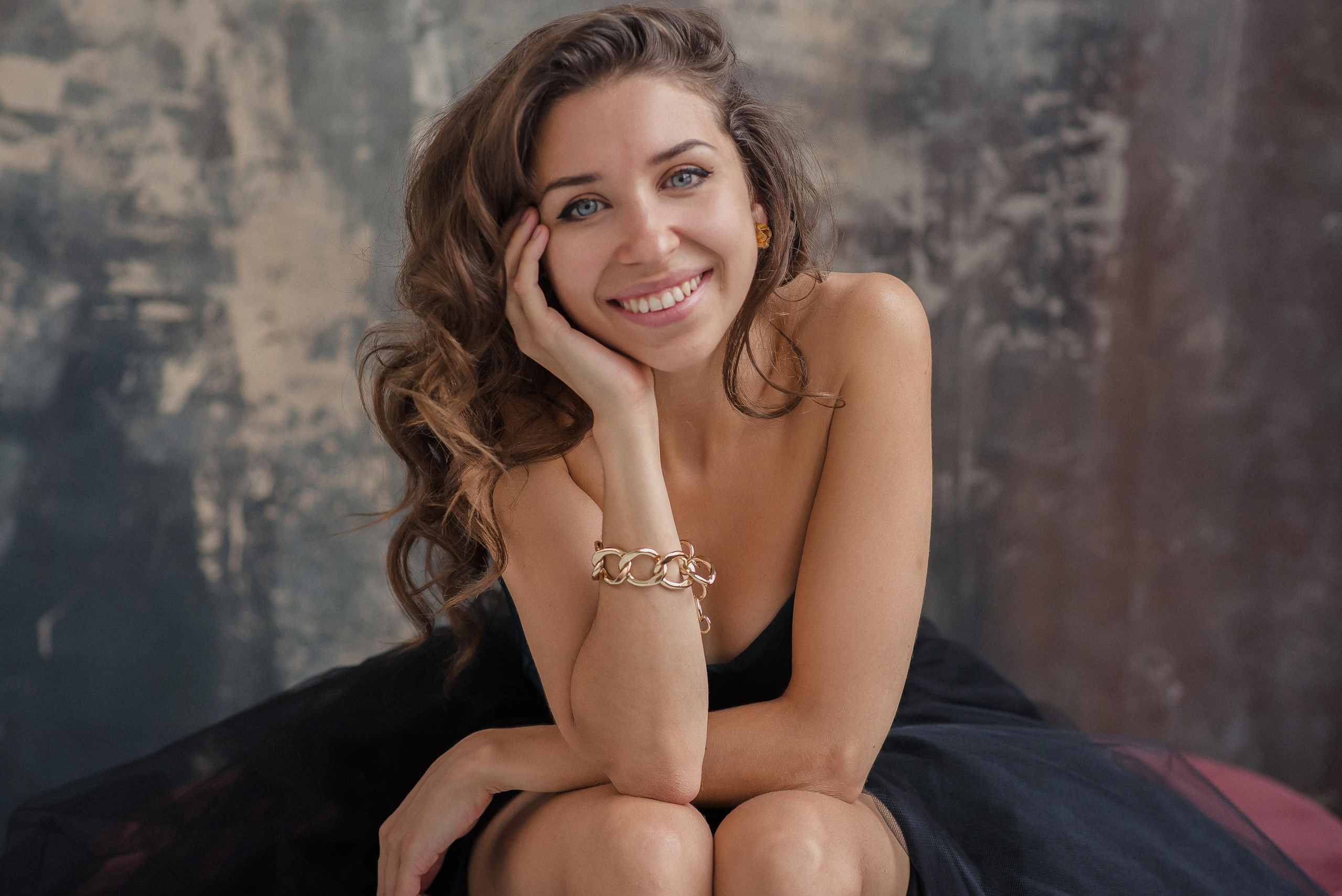 Ekaterina Mamysheva — Opera singer / SOUNDTRACK VOCALIST