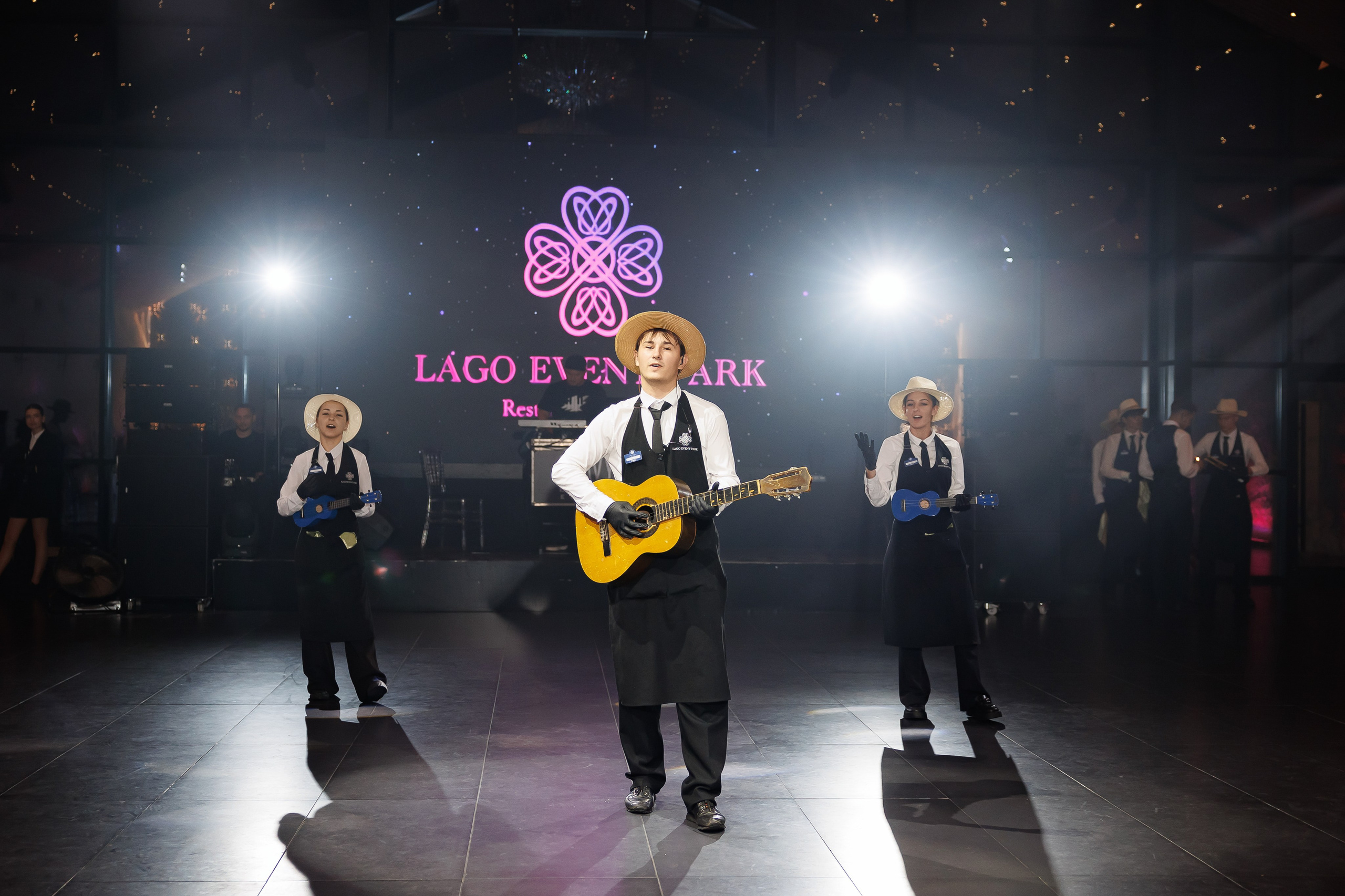 Gabriel & Evelina — Lago — Wedding Day. Servicii Foto și Video 067188353