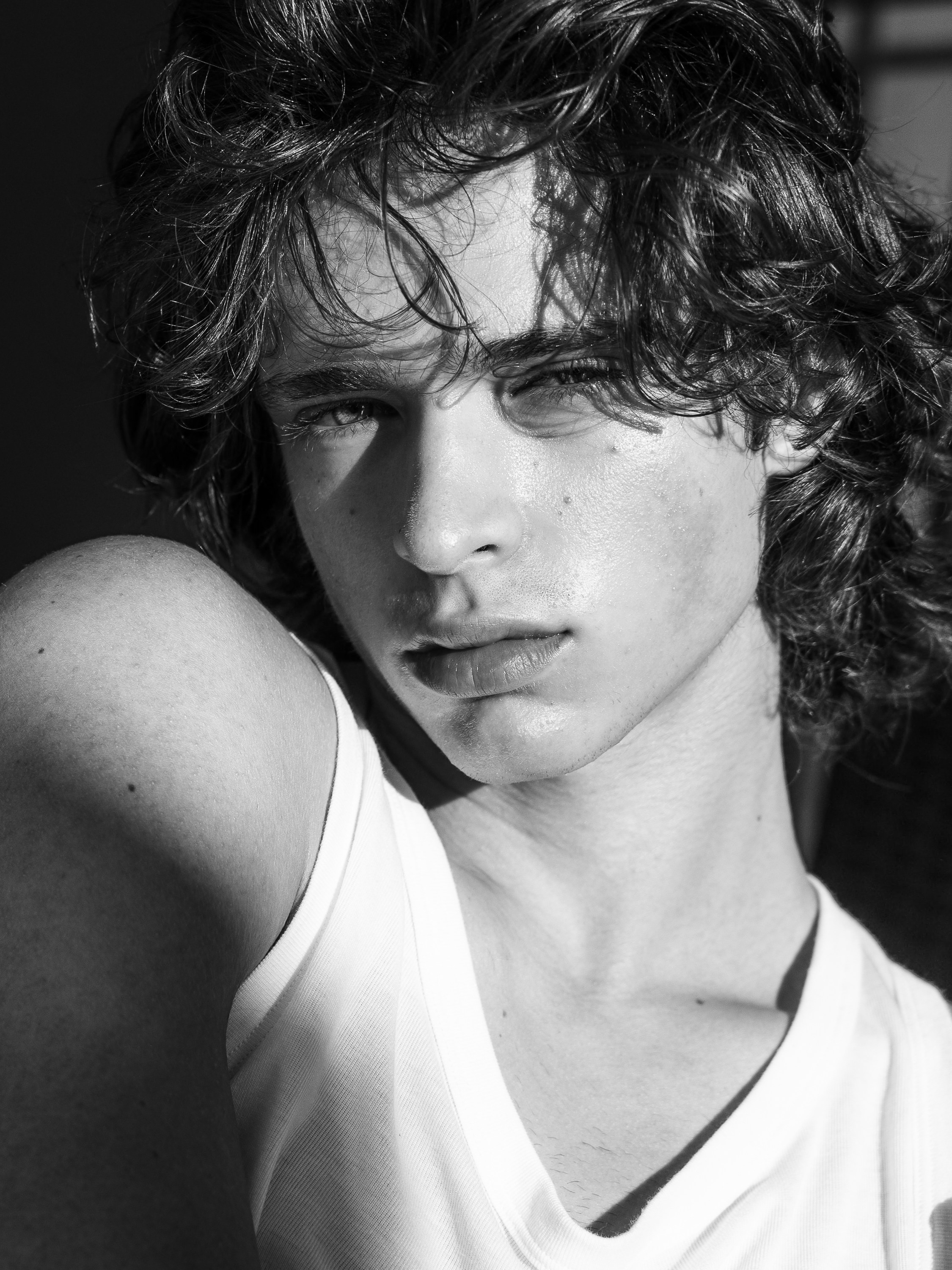 Victor (IVET FASHION). Евгения Найденова – брандов и портретен фотограф | България, Европа