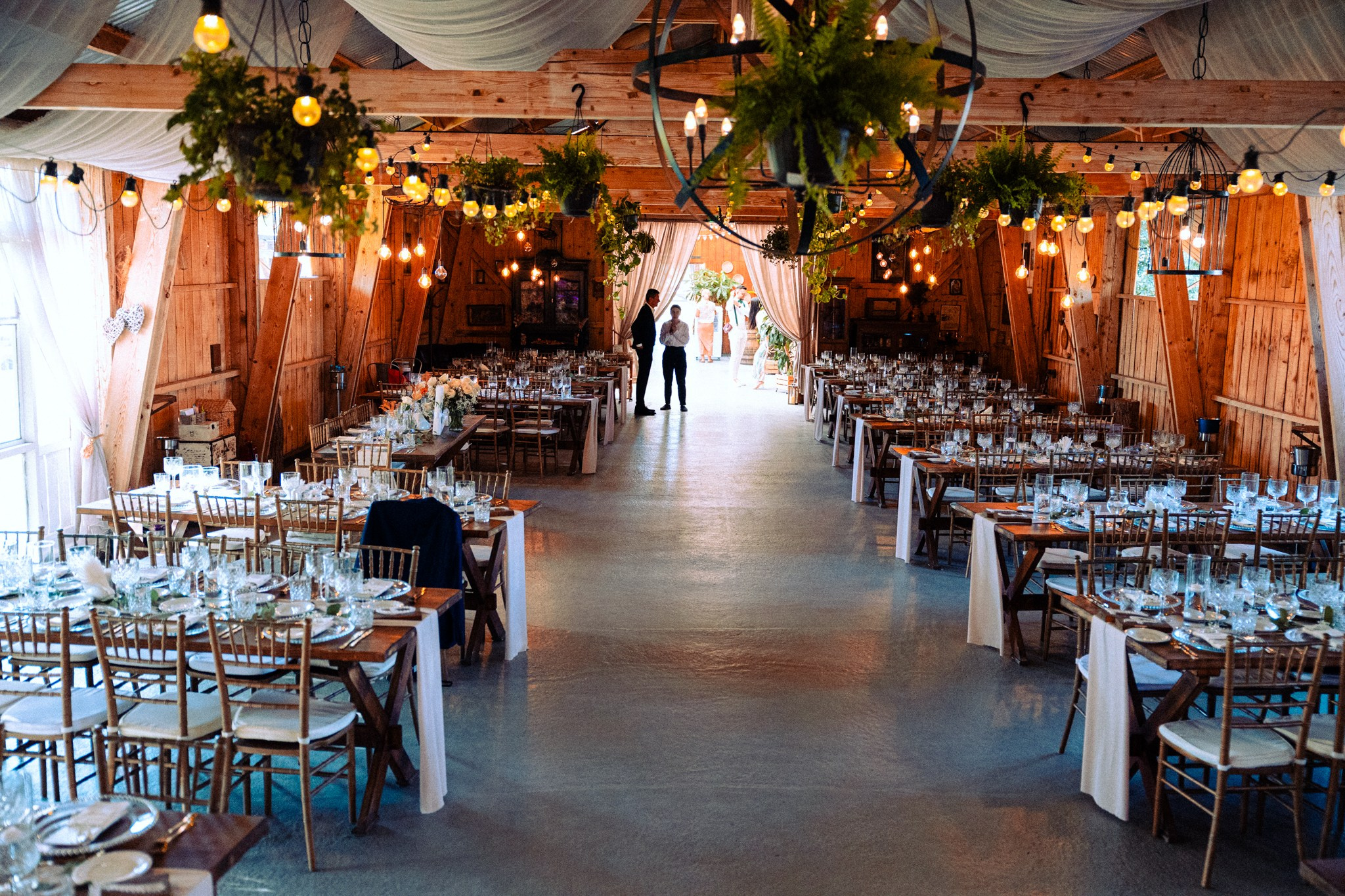 Ana&Baloo The Green Spot Wedding Barn. MDimaFotoStudio. Fotograf de nuntă, evenimente private și de familie