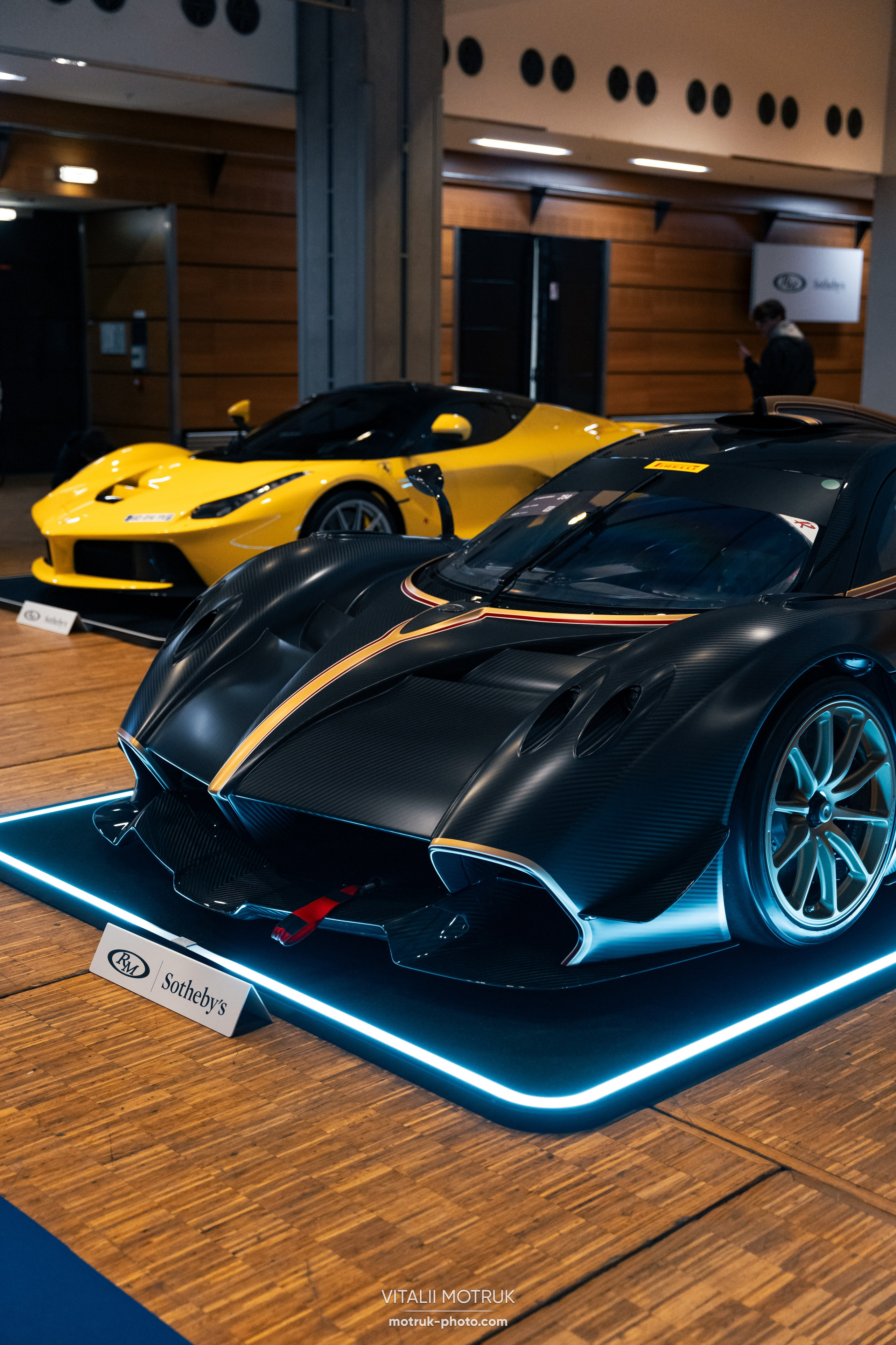 RM Sothebys 2025. Photographe de voitures à Paris — Vitalii Motruk