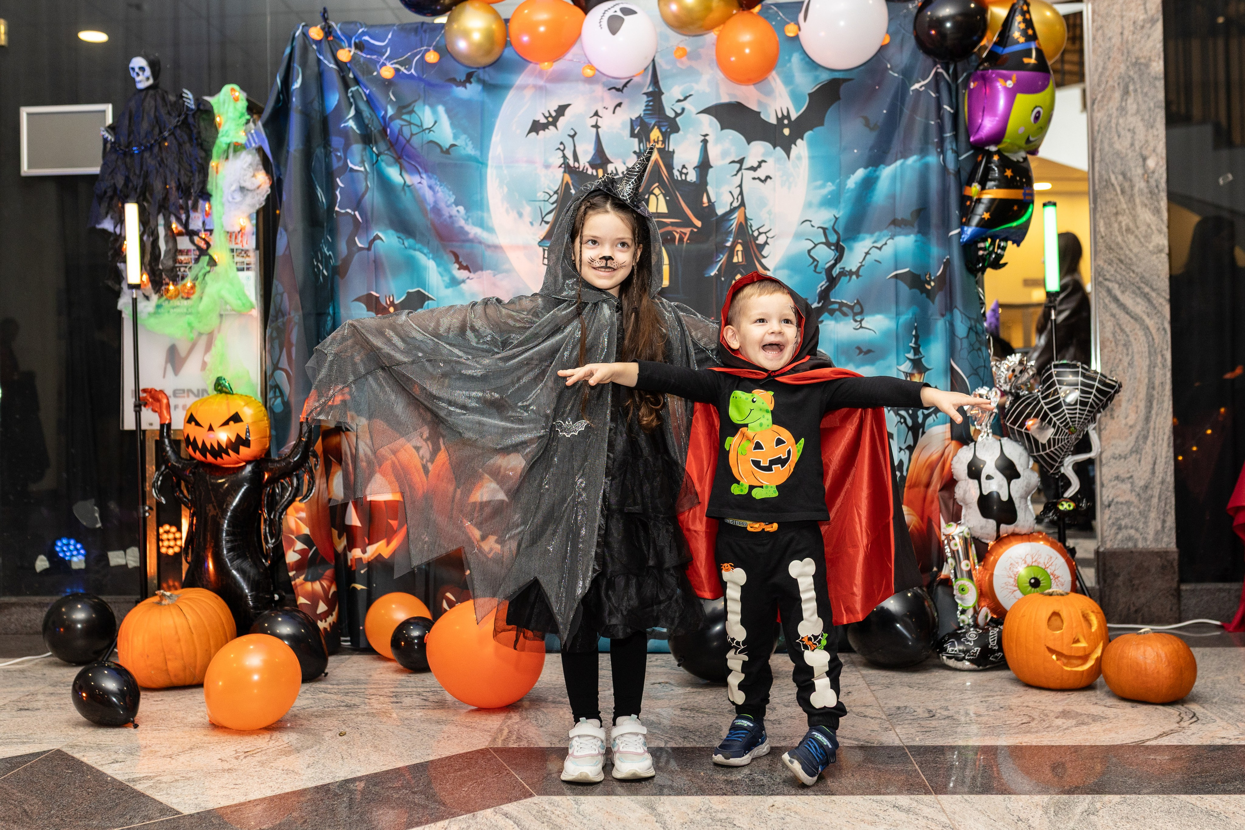 Leo dance studio Helloween 2025. Семейный и детский фотограф в Варшаве Мила Бобровская