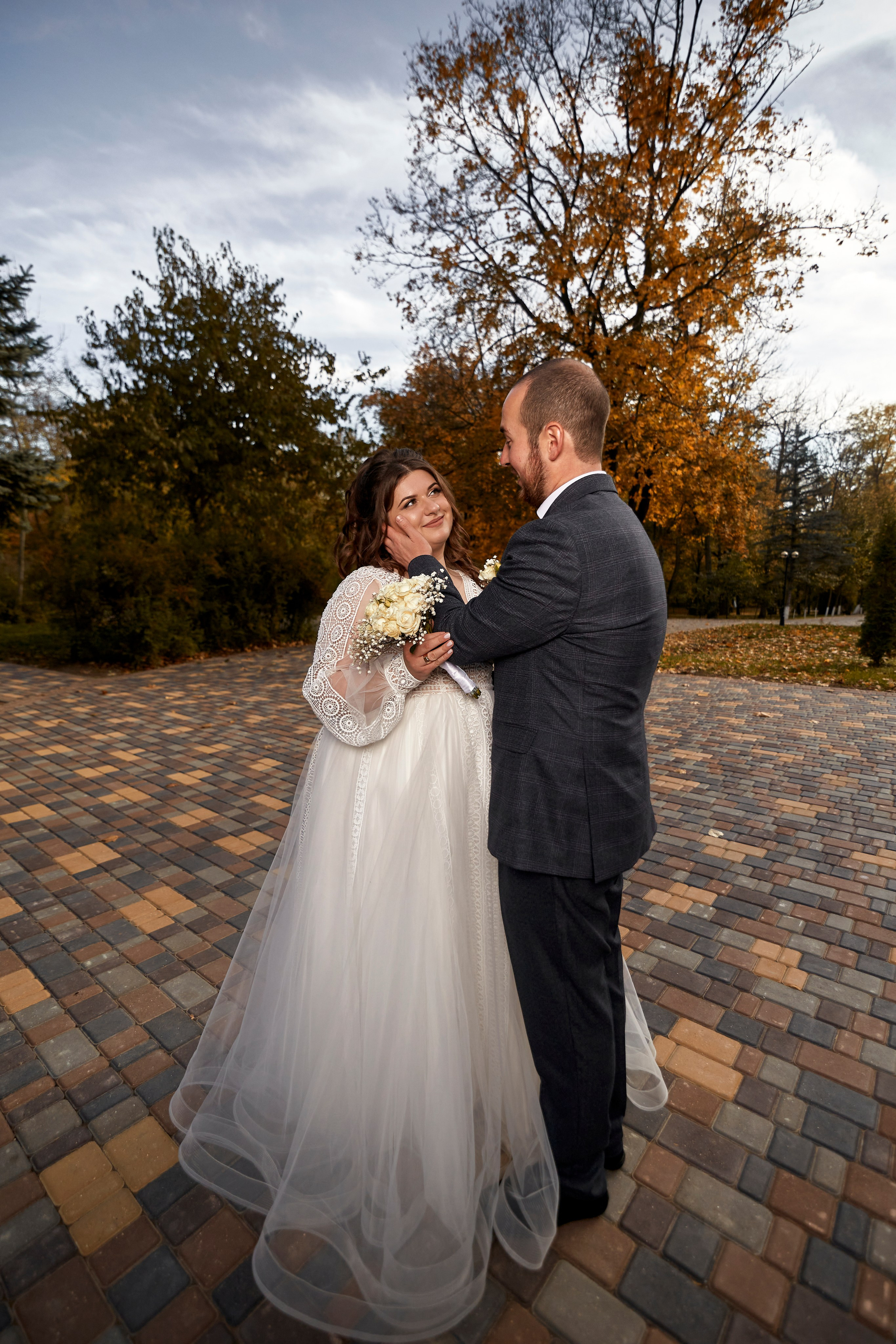 Михаил и Ольга. Дмитрий и Каролина Тофан