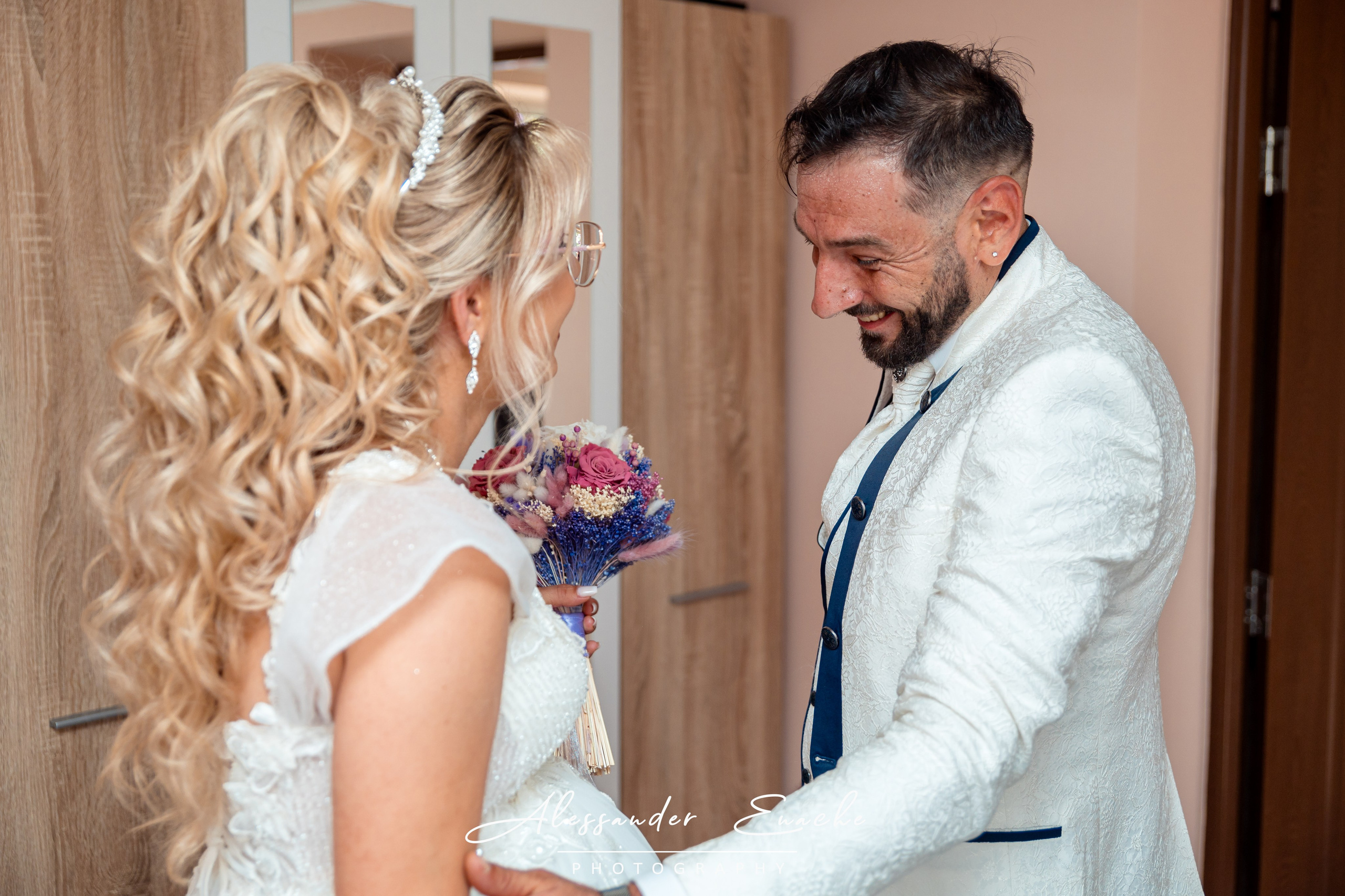 Robert & Ana Maria. Fotograf prin #Piatraneamt-Alessander Enache
