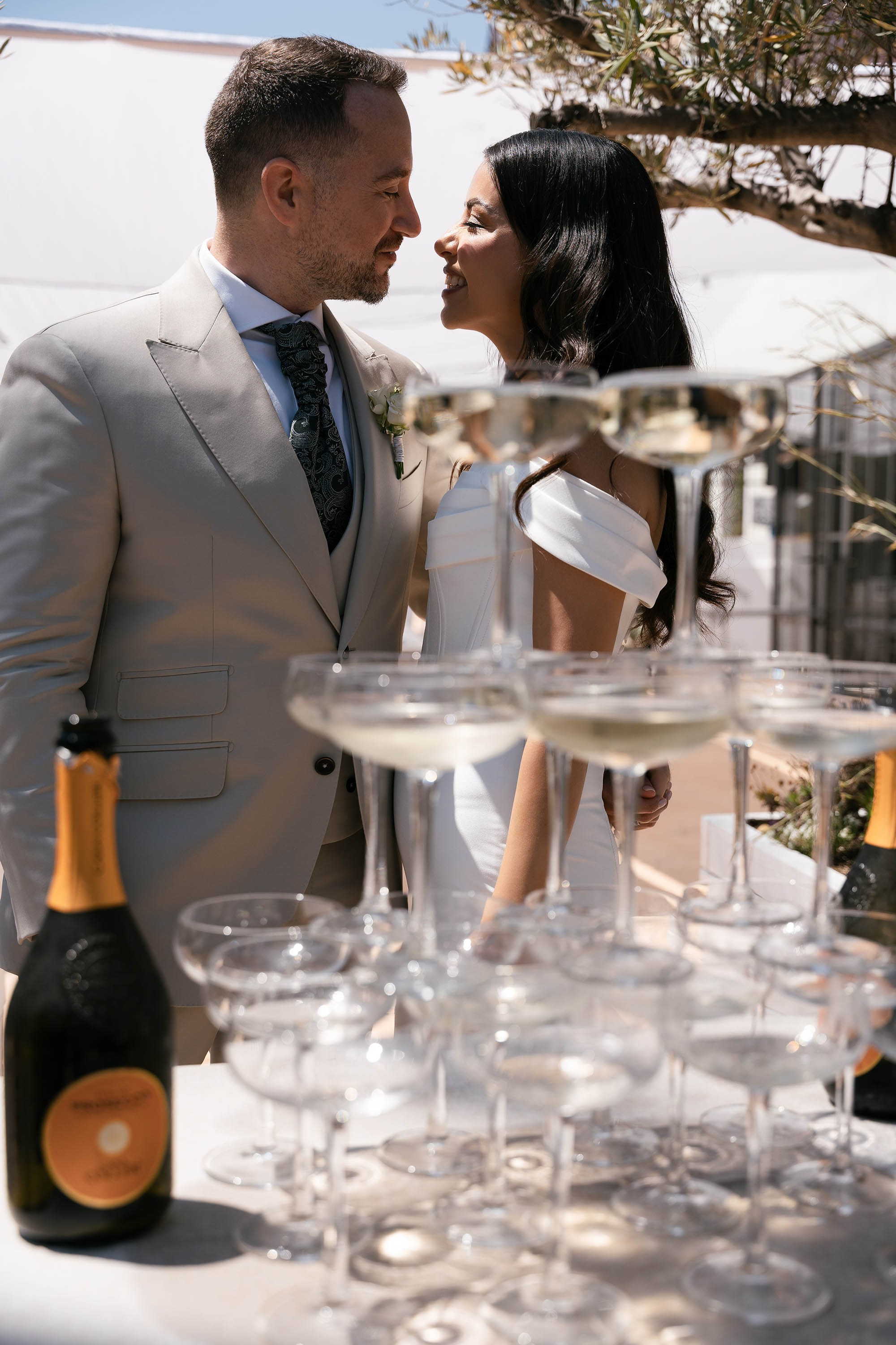 Johanna and Francesco. Destination Wedding Photographers based in Spain