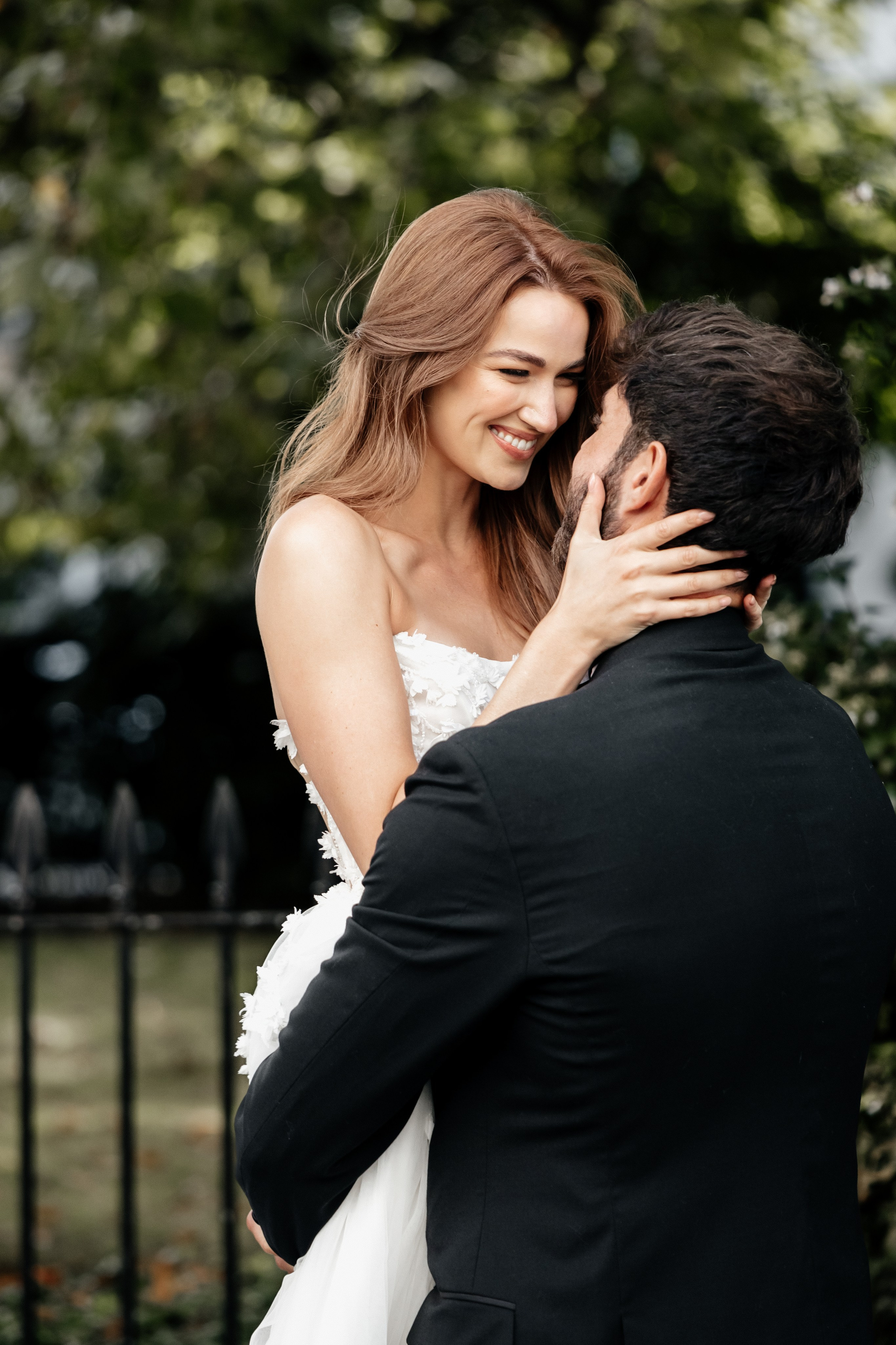 Elegant Wedding London Belgravia Elopement couple. Timeless Wedding & Event Photography — based London, working across Europe