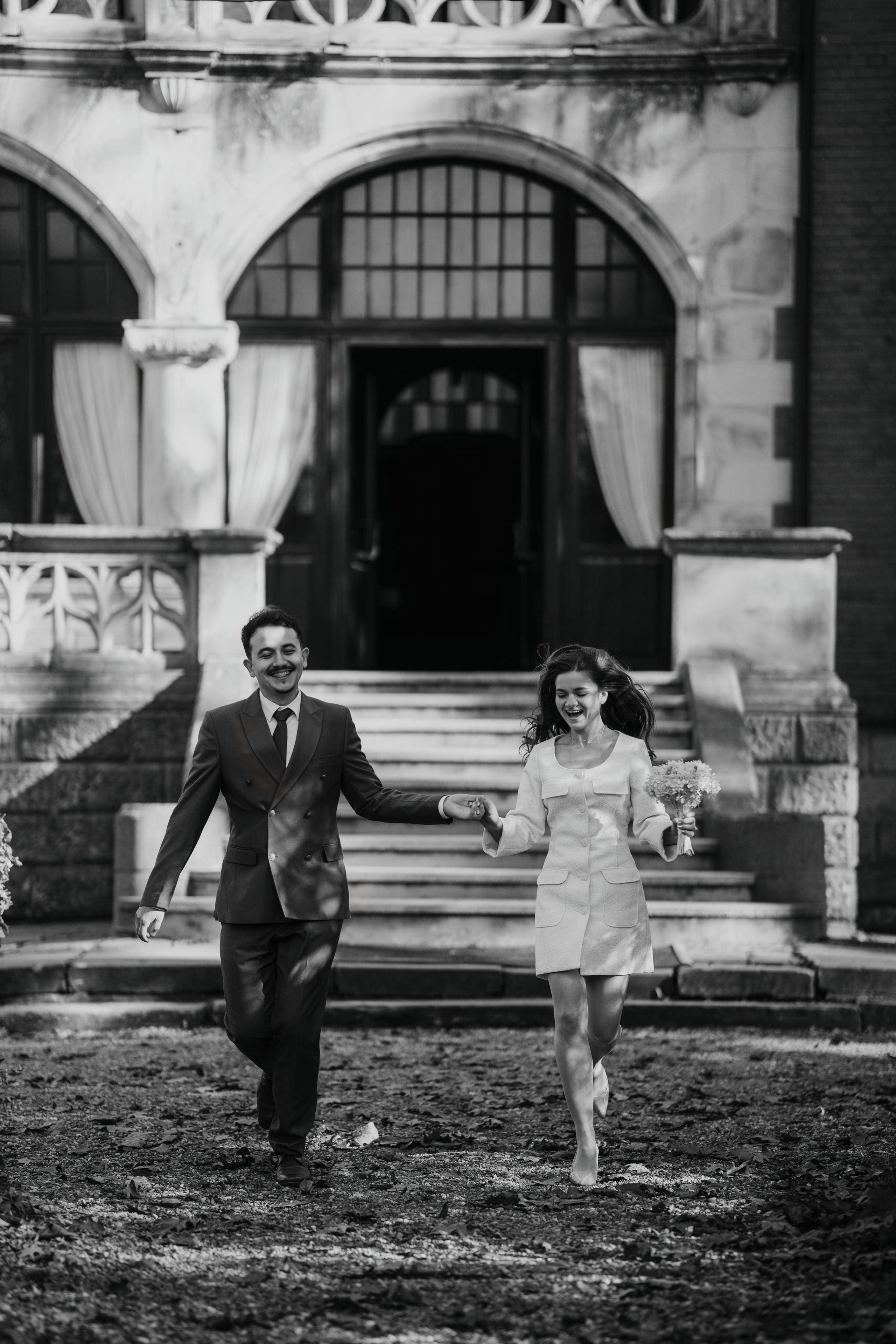 Sedinta Foto la Castelul Ghika. Raw Studio. Fotograful tau de nunta!