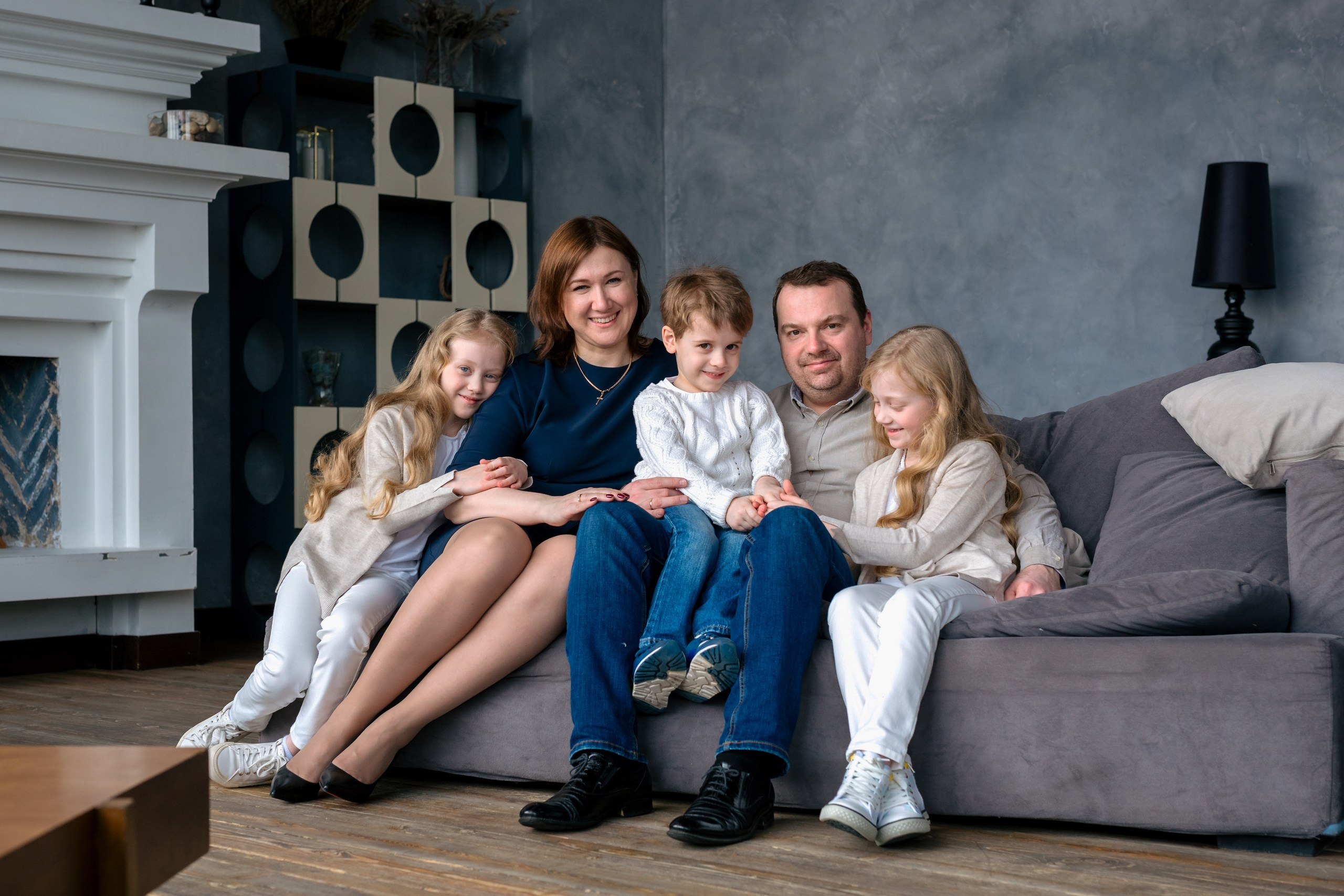 Družina. Fotografinja in videografinja Mariia Bortiakova iz Slovenije: fotografiranje dogodkov, portretov in snemanje videov po vsej Sloveniji