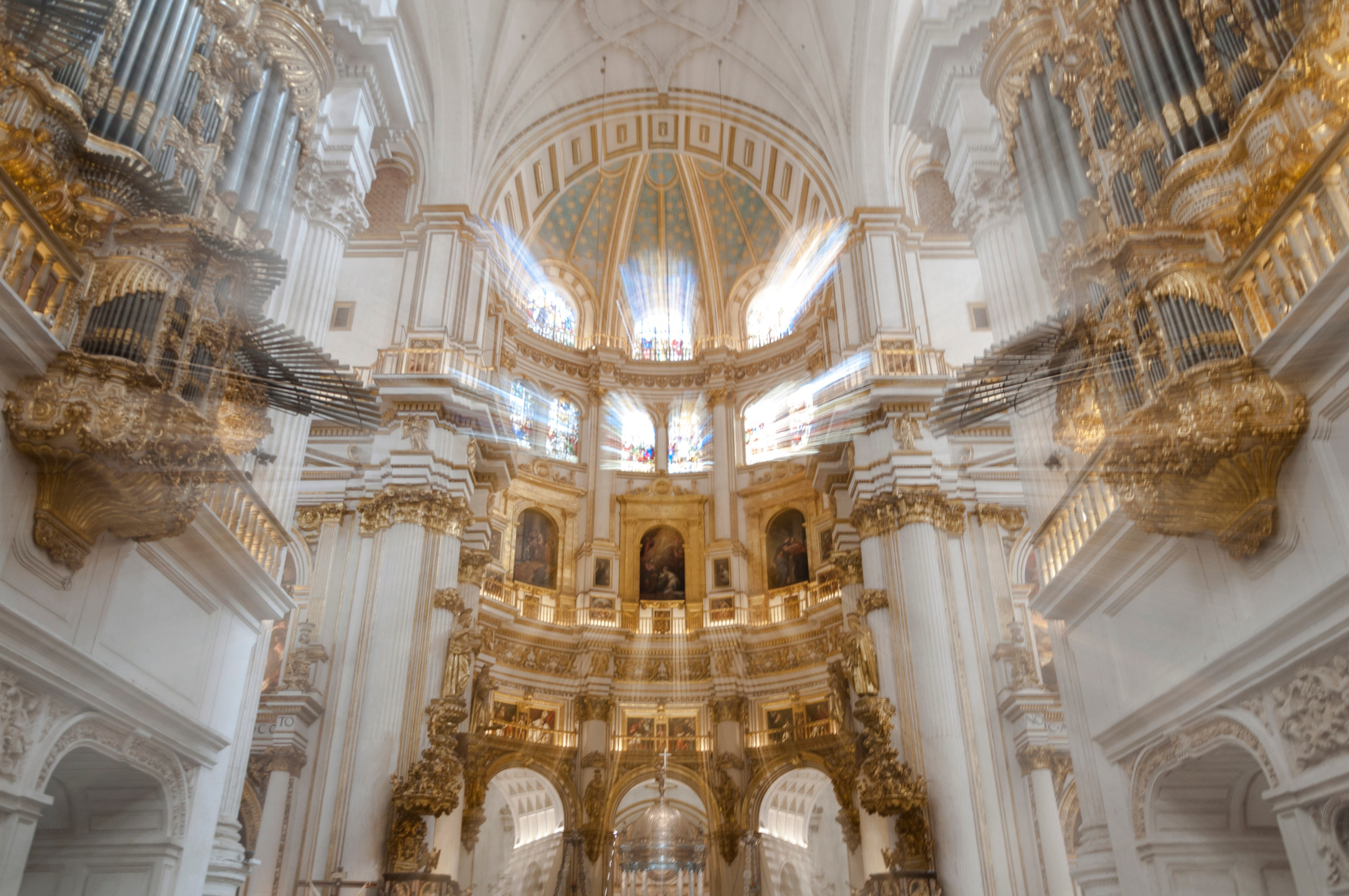 Experimental photos. Éclat Photos. Exclusive portrait photography service