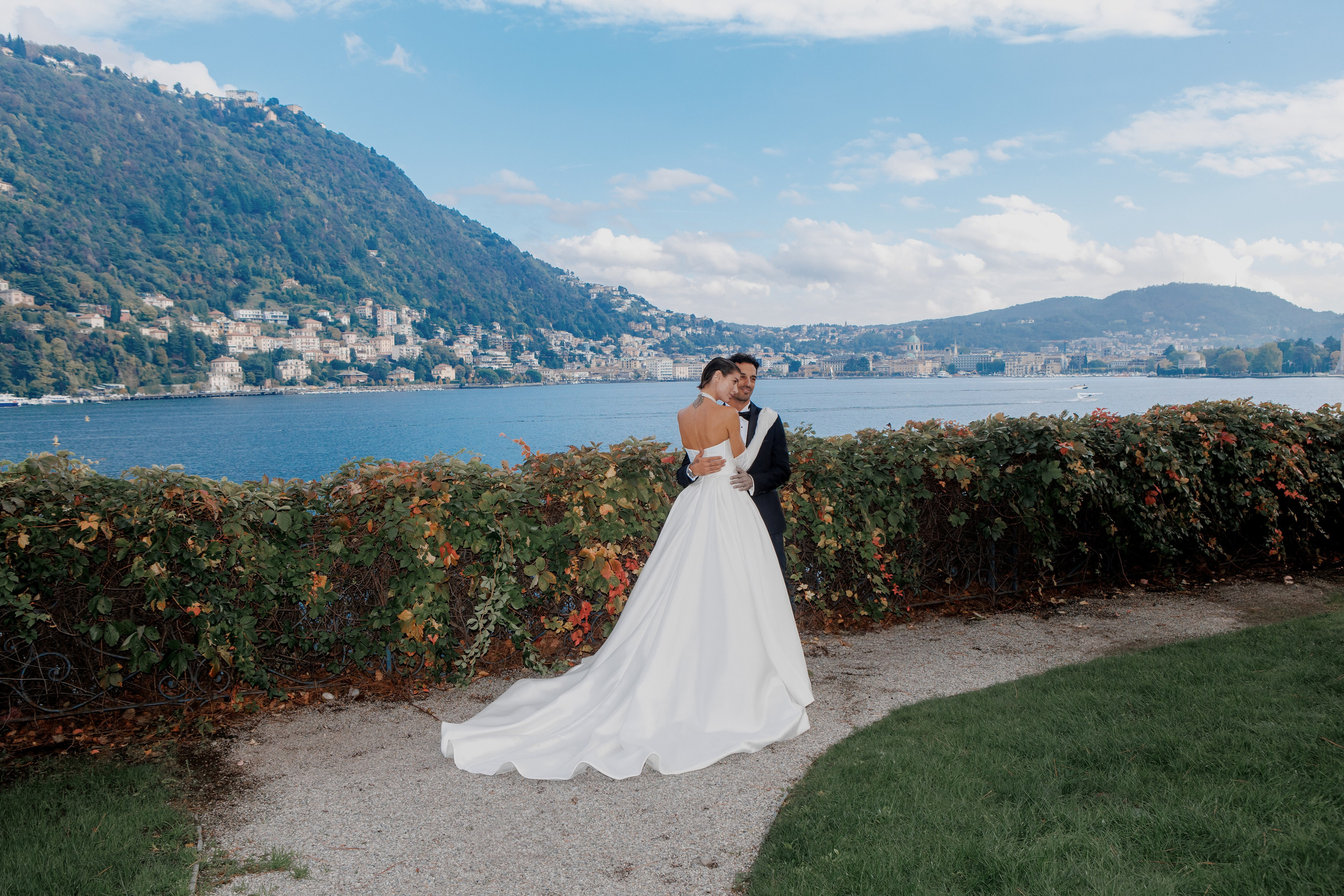 N & A — Como, Italy. Destination wedding photographer, based in Munich — Valeria Berk
