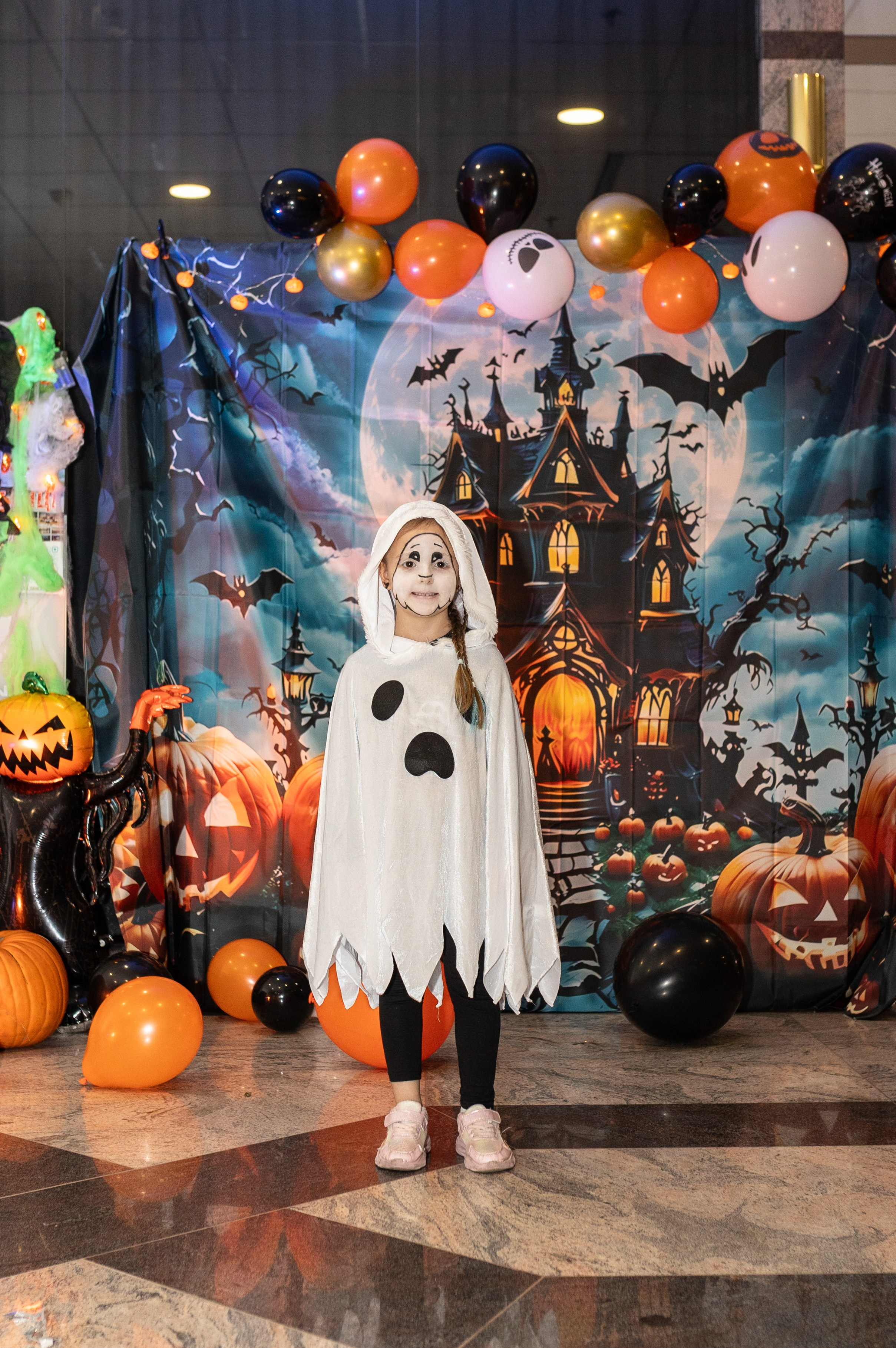 Leo dance studio Helloween 2025. Семейный и детский фотограф в Варшаве Мила Бобровская