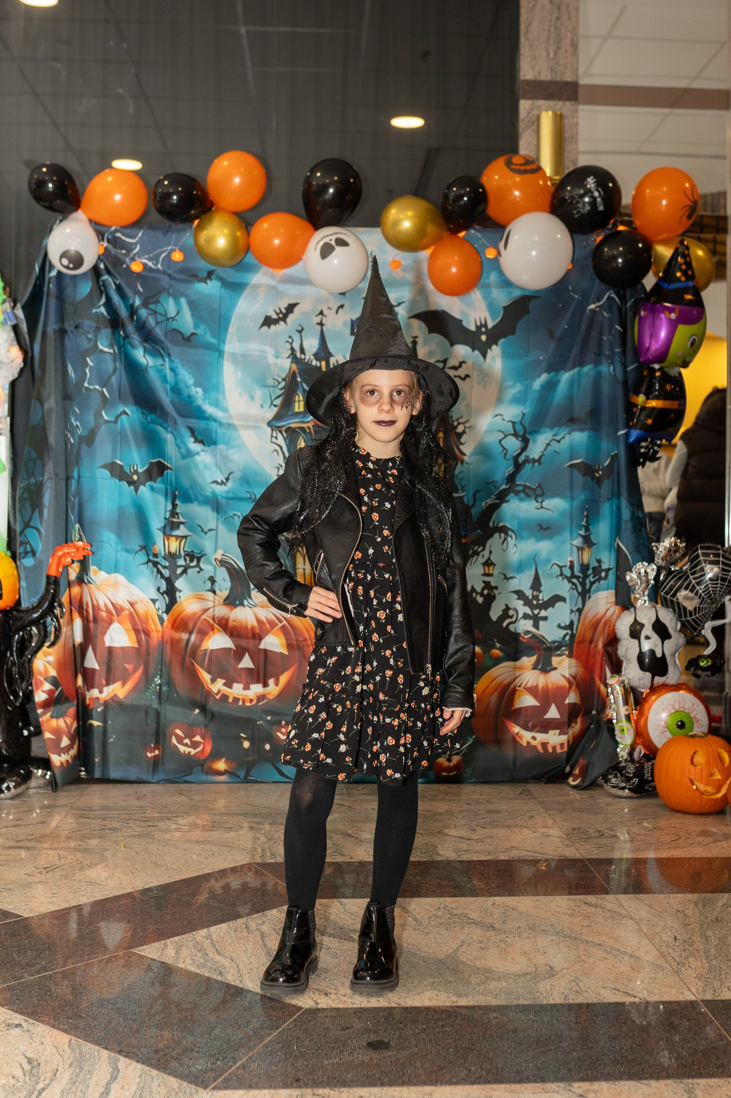 Leo dance studio Helloween 2025. Семейный и детский фотограф в Варшаве Мила Бобровская