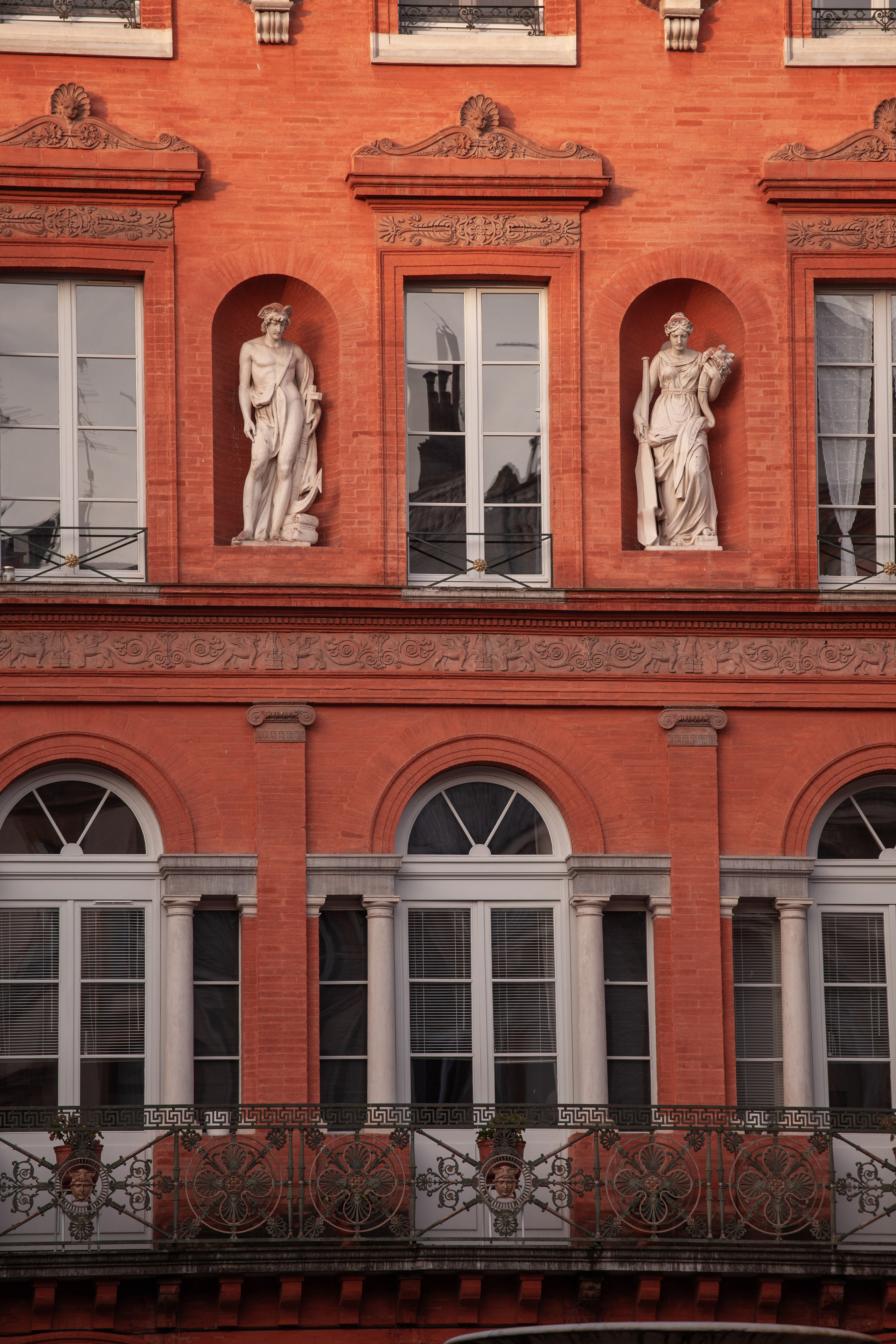 Toulouse. Eugénie Smirnova — Photographe à Toulouse et dans le Sud-Ouest