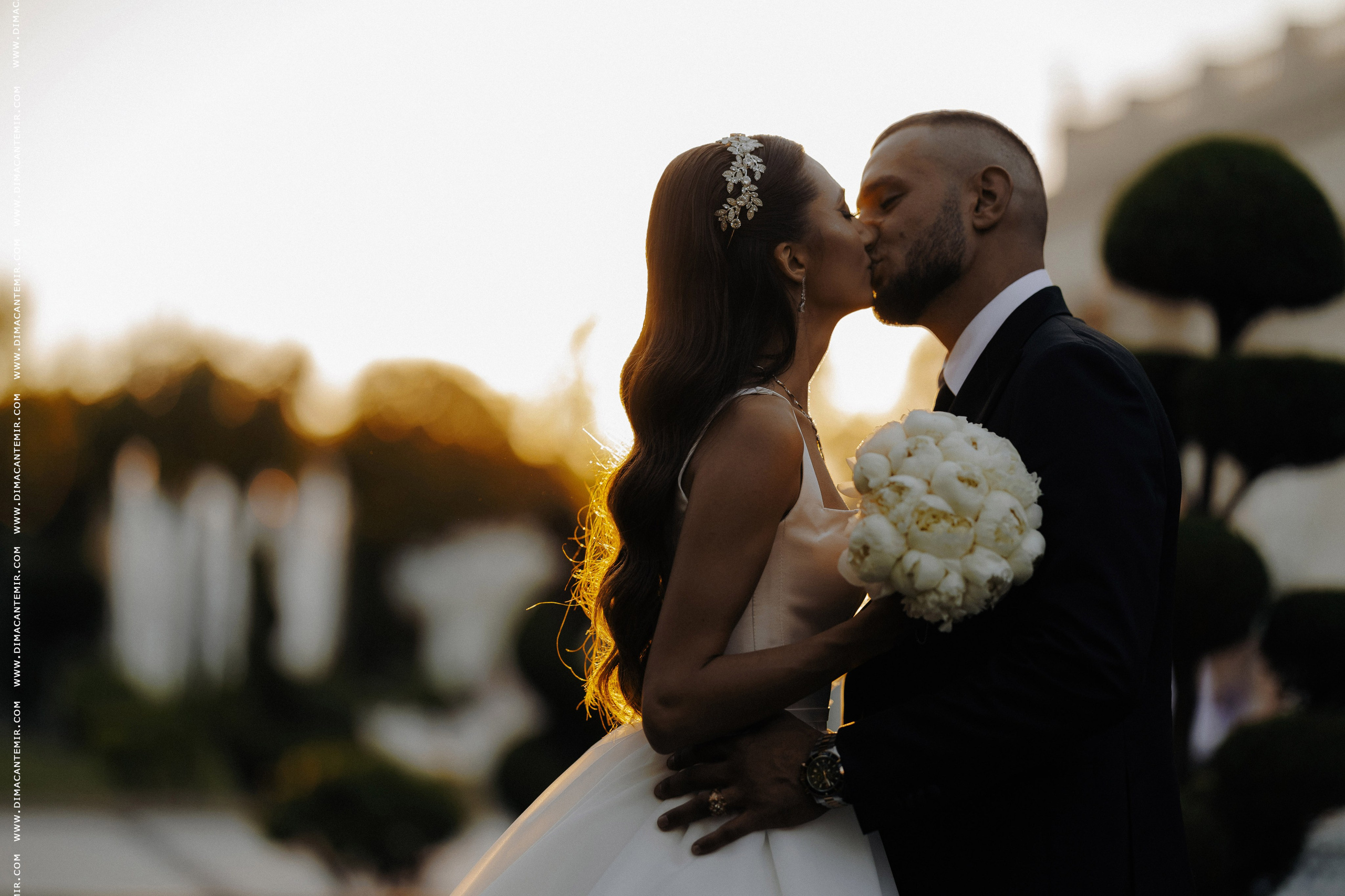 MIHAIL + SABINA | Grand Élysée. Fotograf de nuntă în Chisinau, Moldova. Poze și Video Comerciale