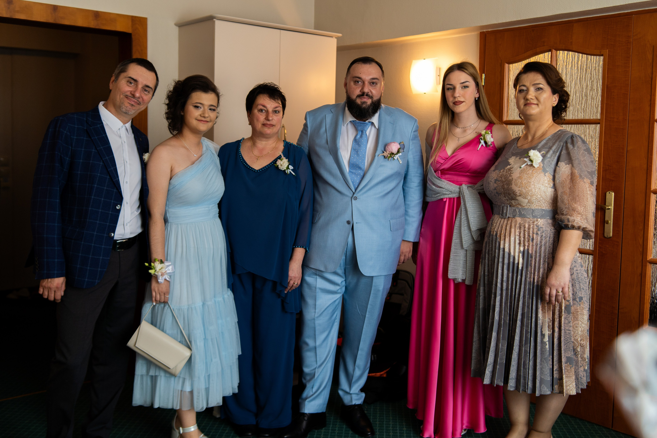 Alexandra + Andrei / Iasi. Foto-Video Nunta Iasi, Suceava, Bucuresti / Disponibilitate 2025 — 2026 — 2027