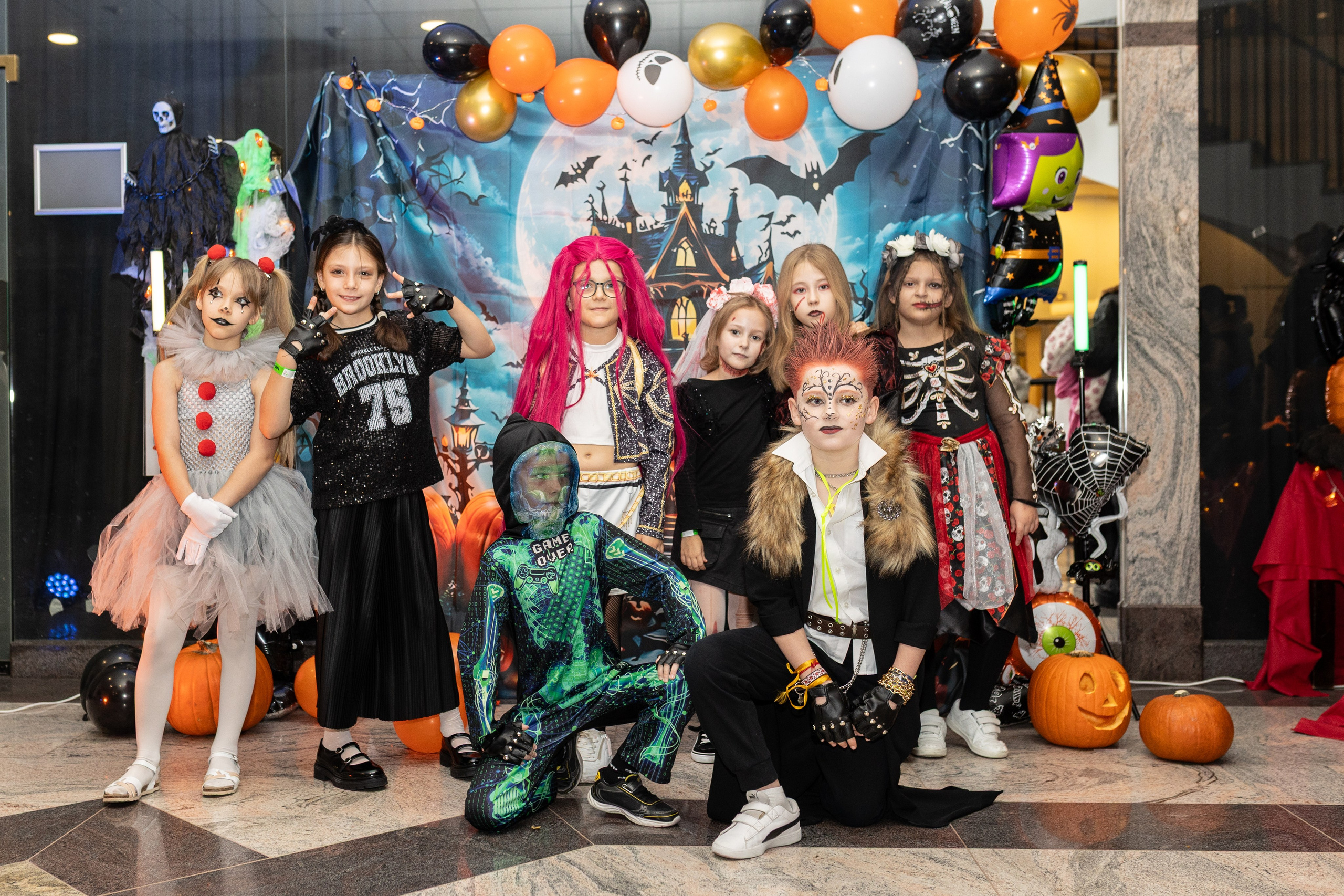 Leo dance studio Helloween 2025. Семейный и детский фотограф в Варшаве Мила Бобровская