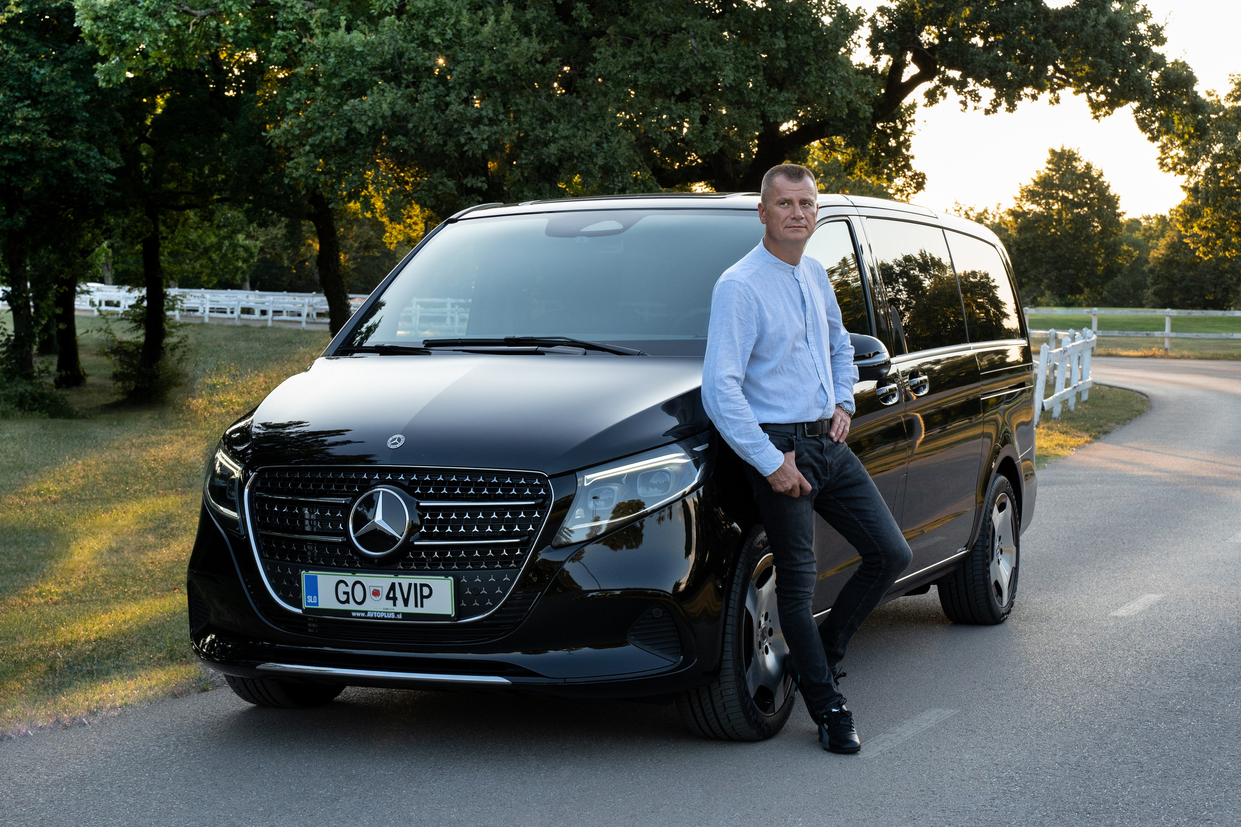 Za vašo spletno stran. Fotografinja in videografinja Mariia Bortiakova iz Slovenije: fotografiranje dogodkov, portretov in snemanje videov po vsej Sloveniji