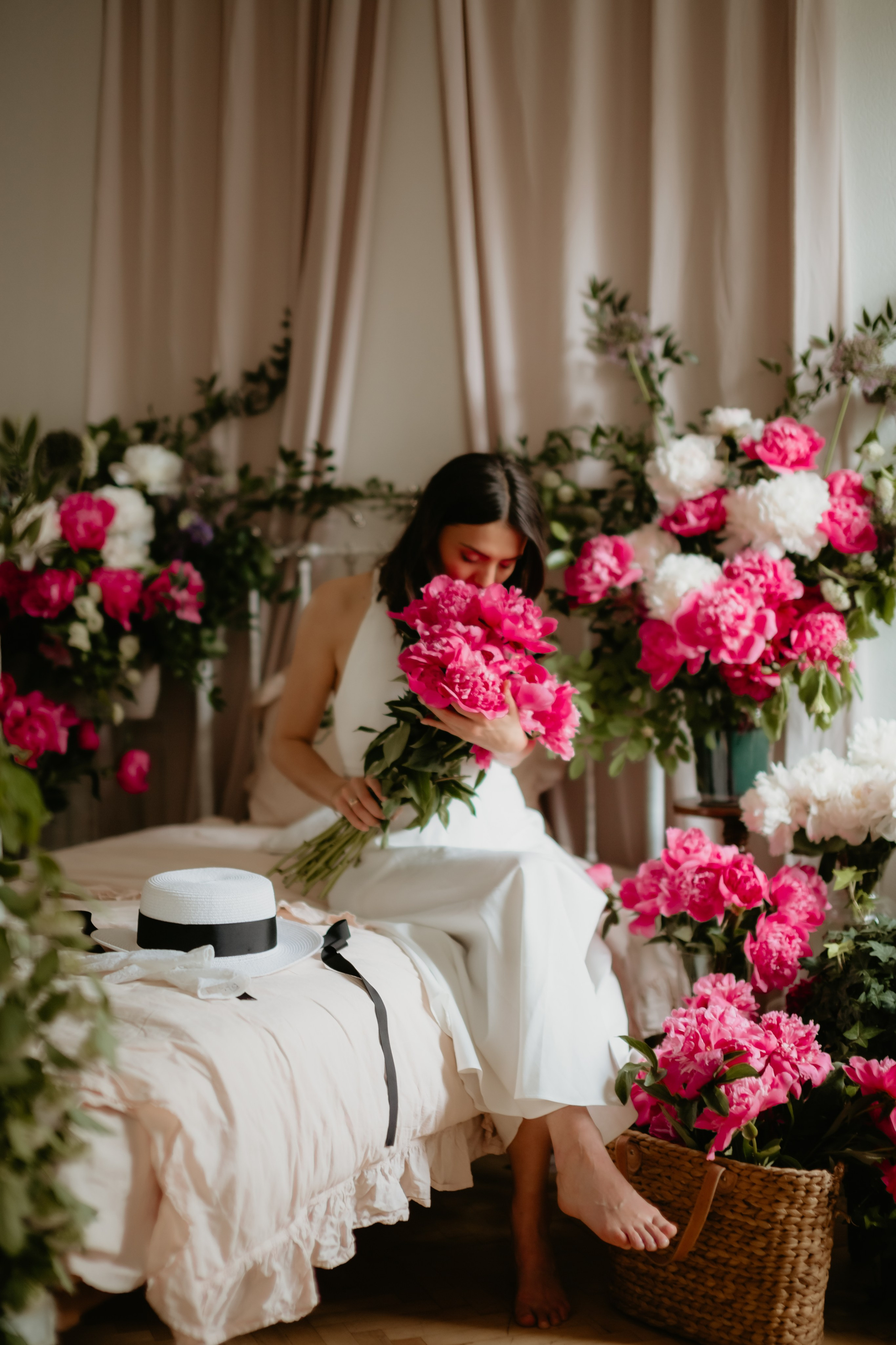 Julia. Wedding and Family Photograph