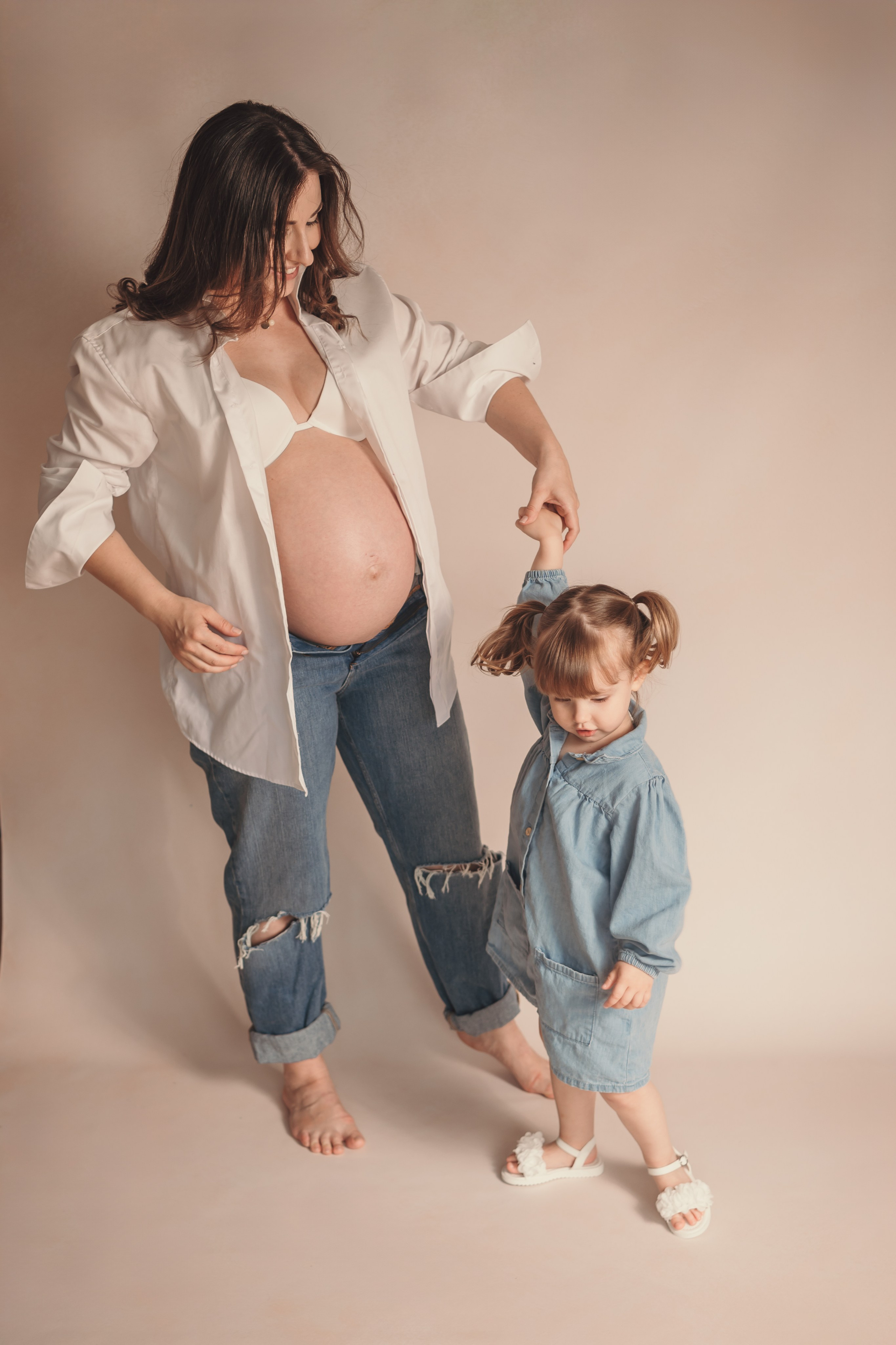 Family Session. Maternity Newborn and Family photographer Hamburg Claire Hambley