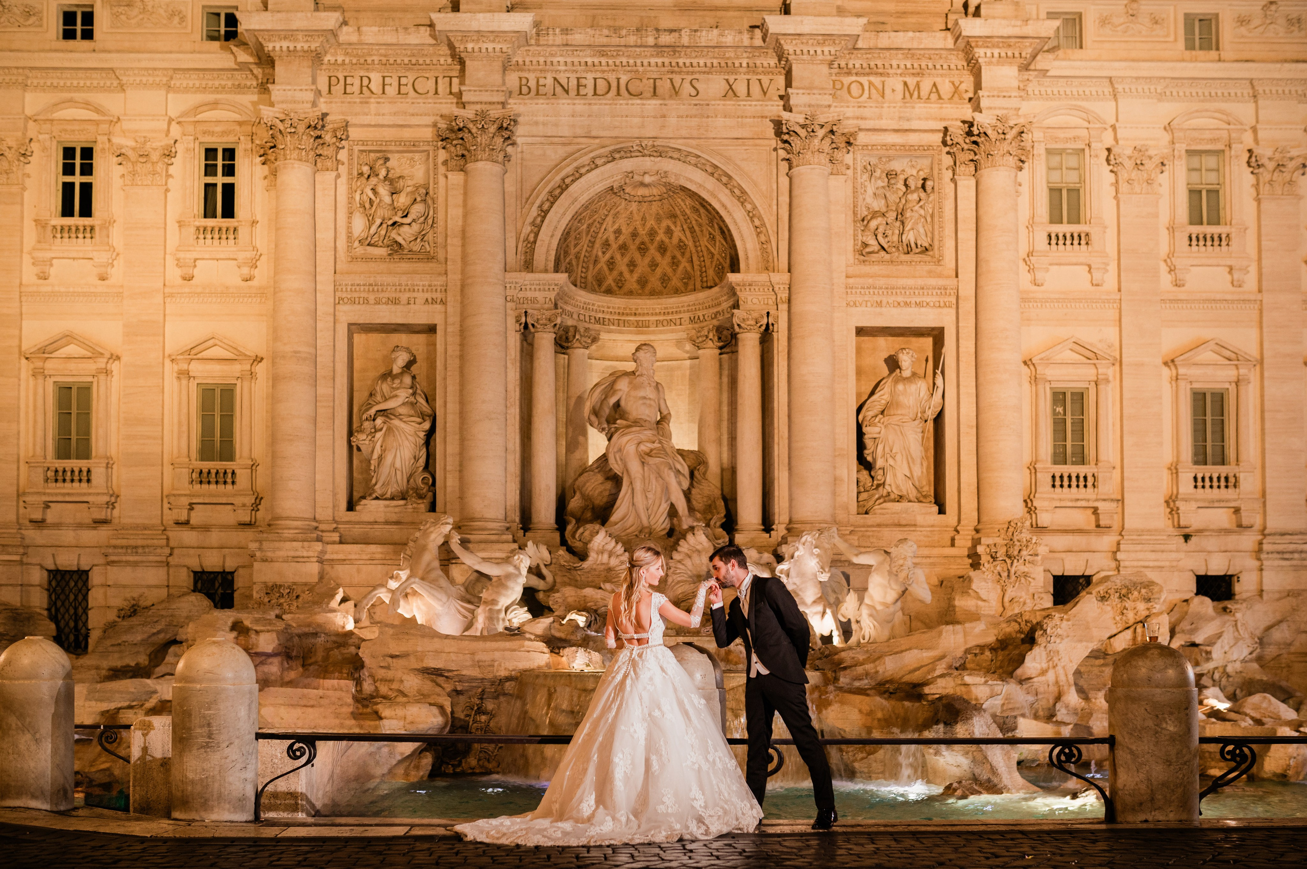 Servizio Post Matrimoniale Notturno a Roma. Fotografo Matrimonio a Roma | Servizio Fotografico Matrimonio
